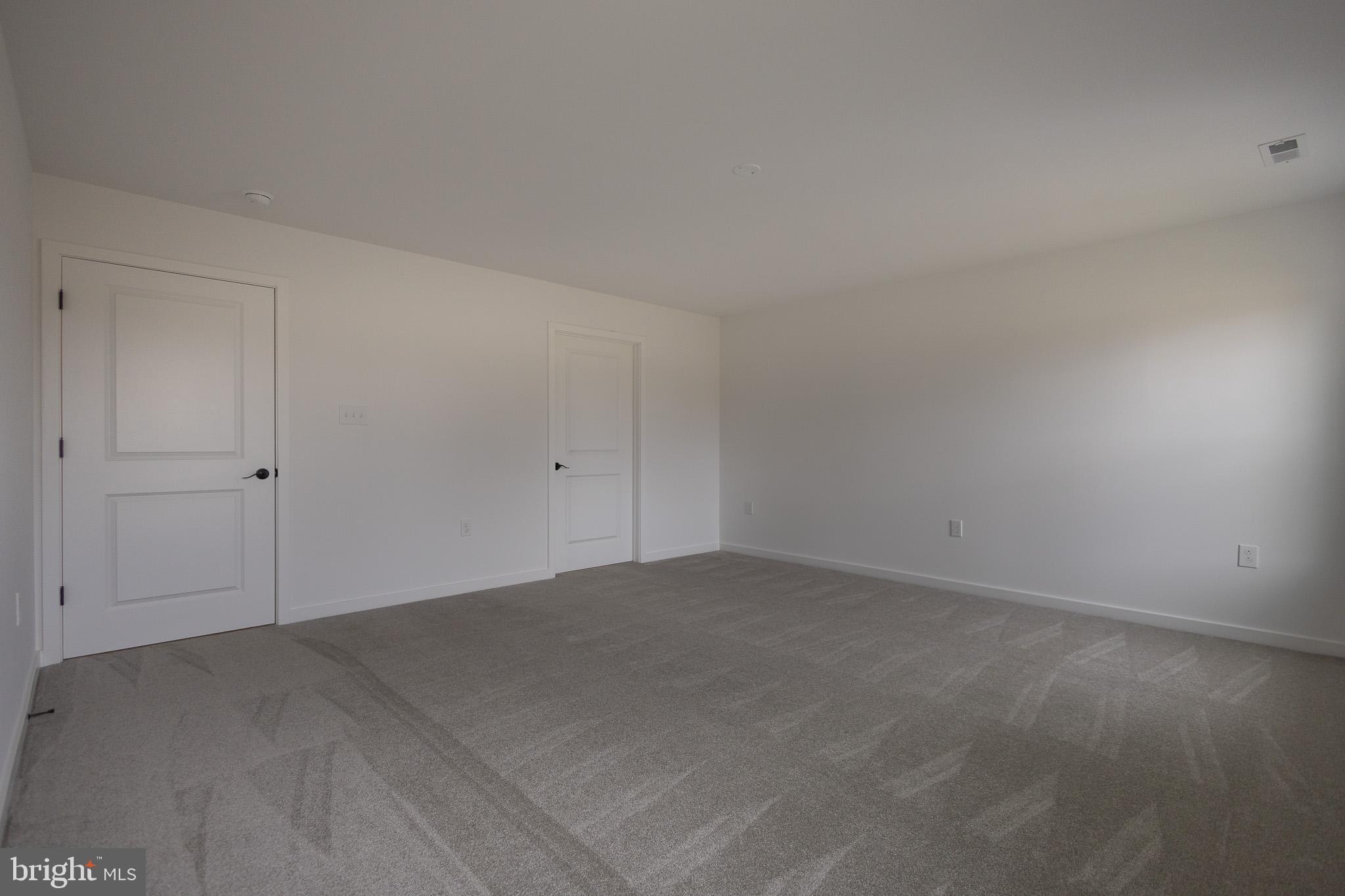 CARDINAL POINTE - Residential