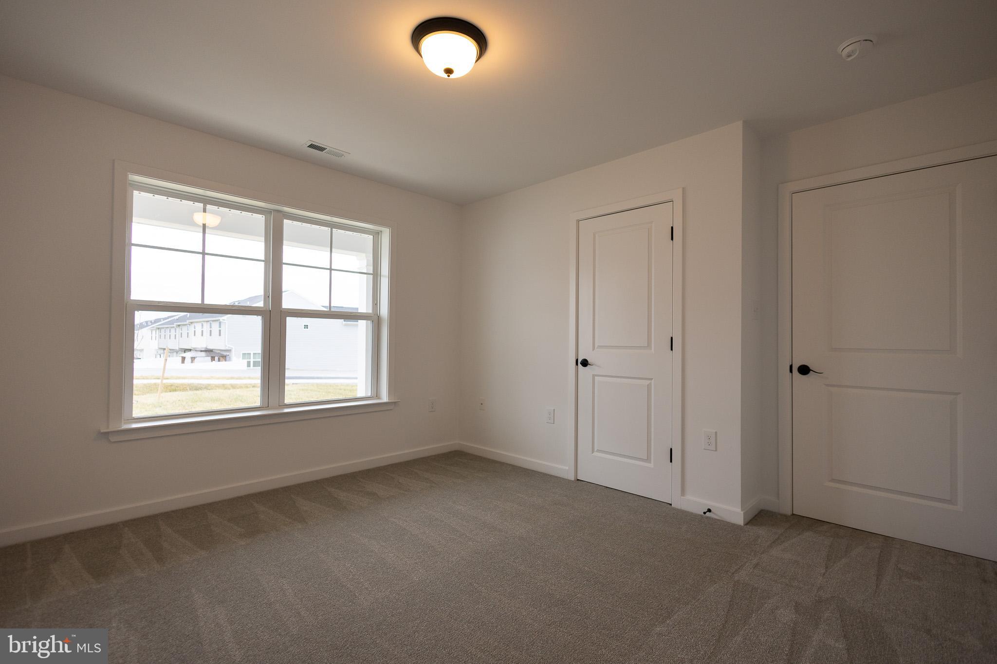 CARDINAL POINTE - Residential