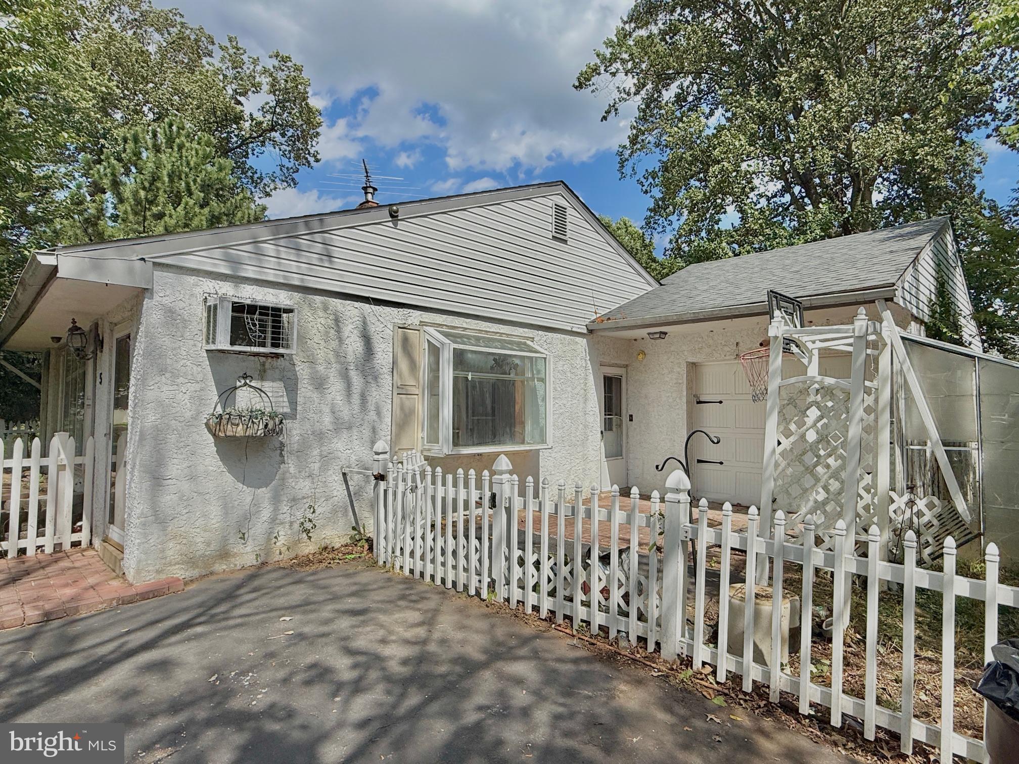 PINE TREE FARMS - Residential