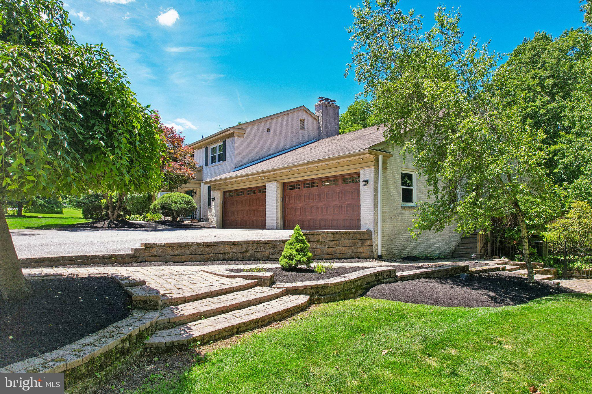 99 SPRINGTON LAKE ROAD