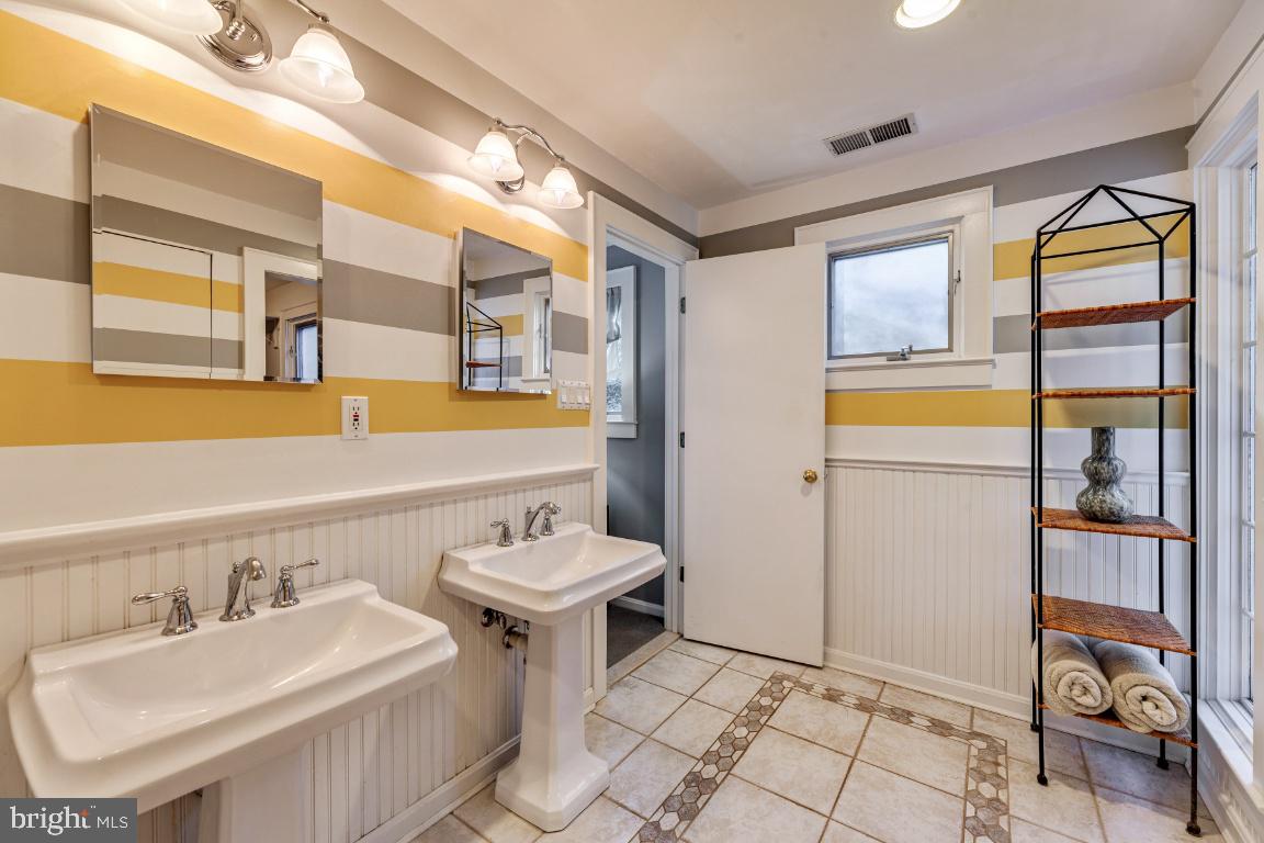 FRANKLIN FOREST - Residential