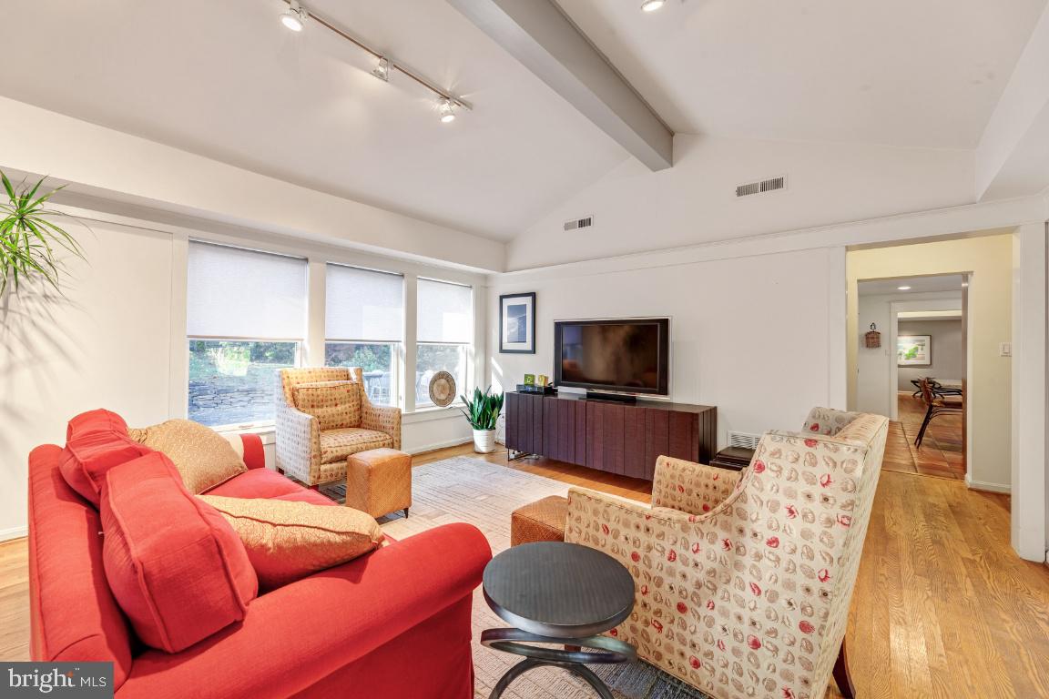 FRANKLIN FOREST - Residential