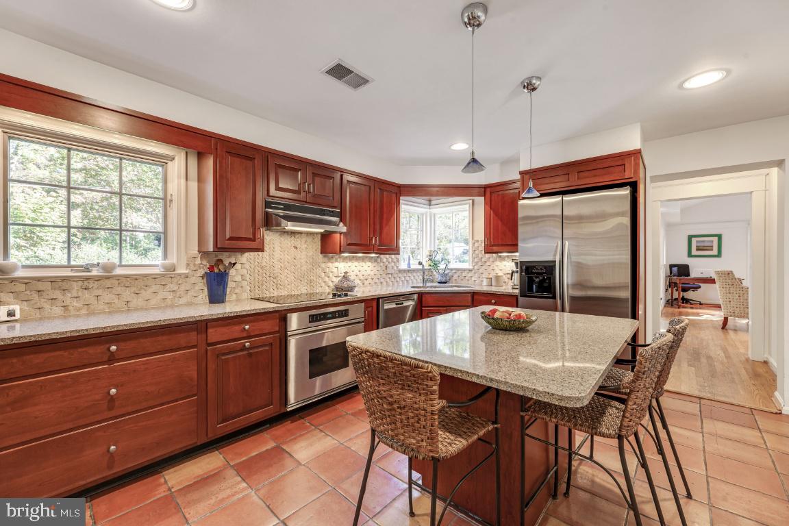 FRANKLIN FOREST - Residential