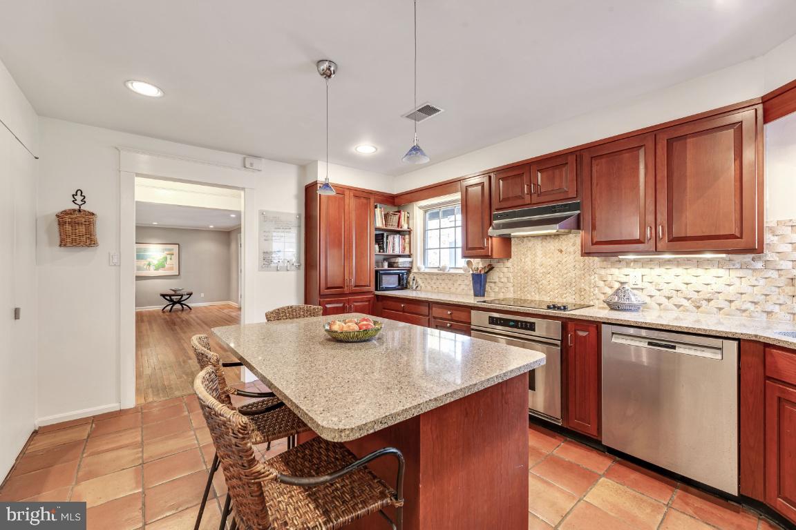 FRANKLIN FOREST - Residential