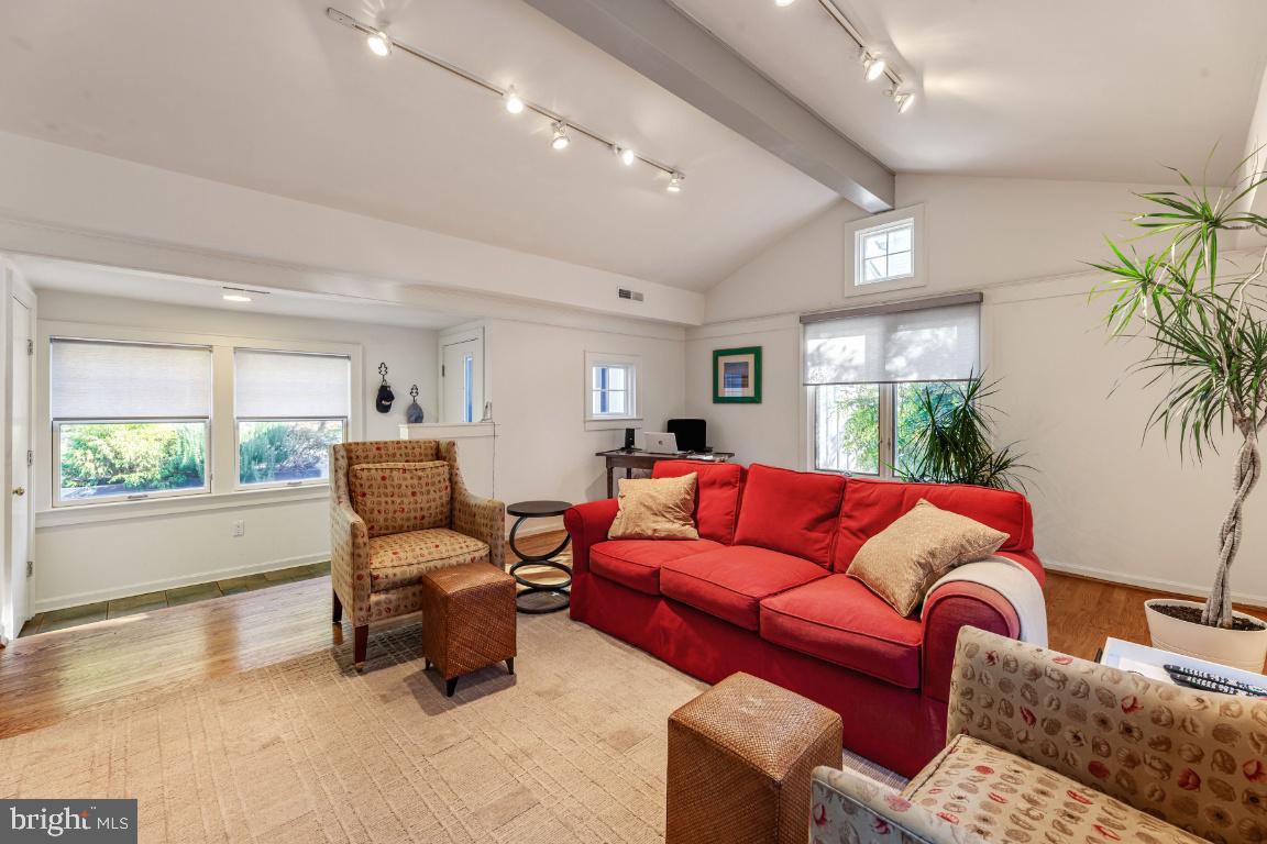 FRANKLIN FOREST - Residential