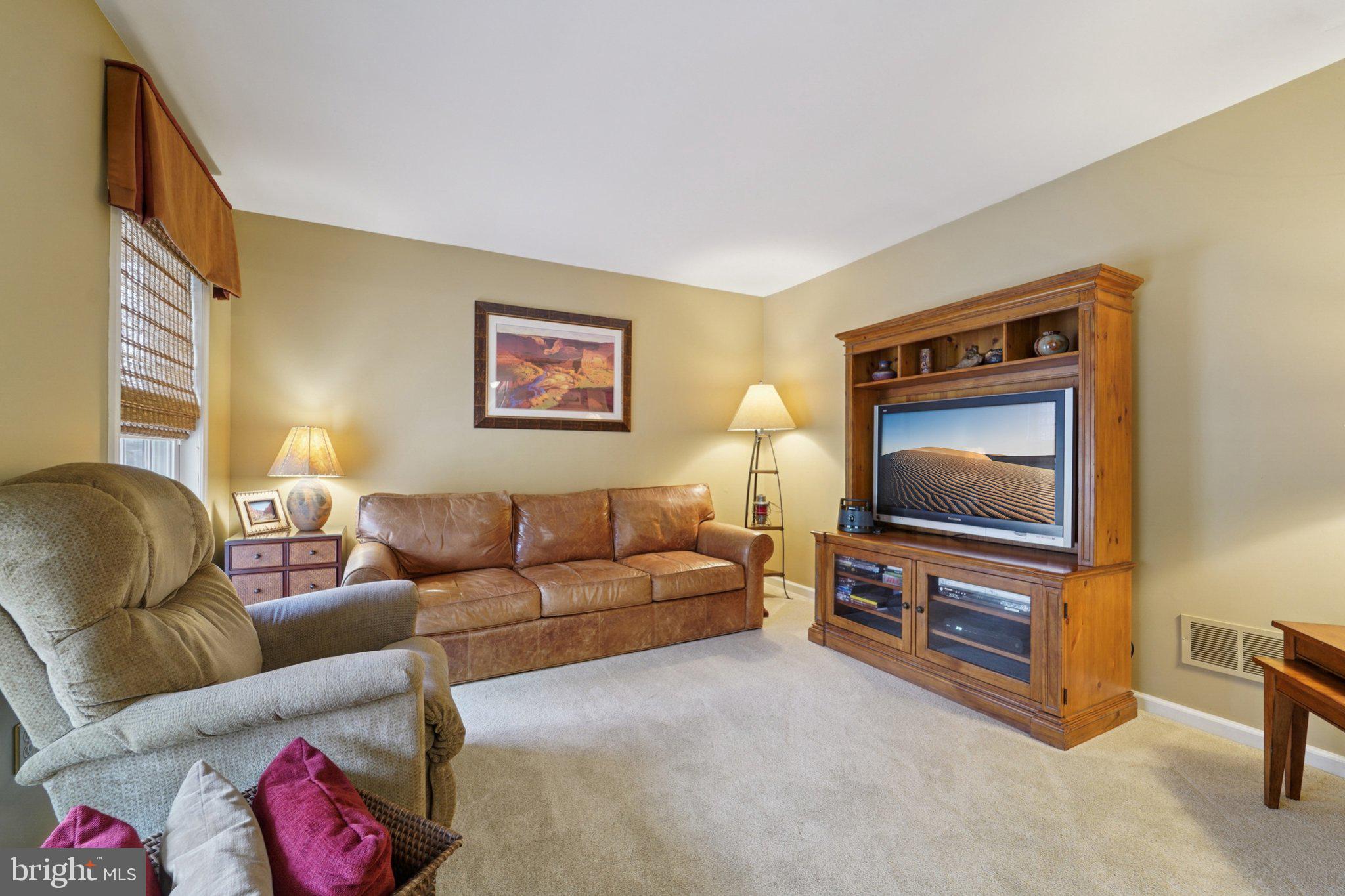 FREELAND/PARKTON - Residential