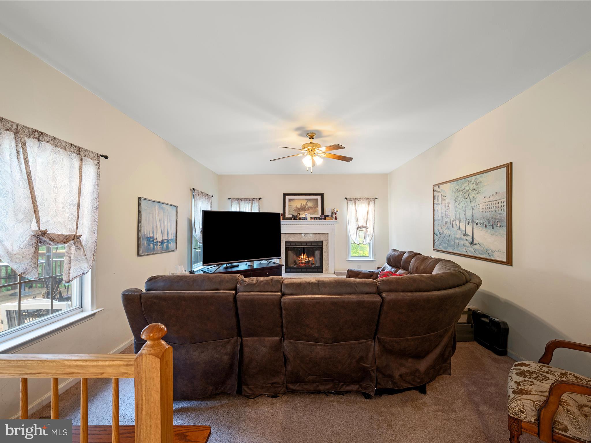 LOCUST HILL - Residential