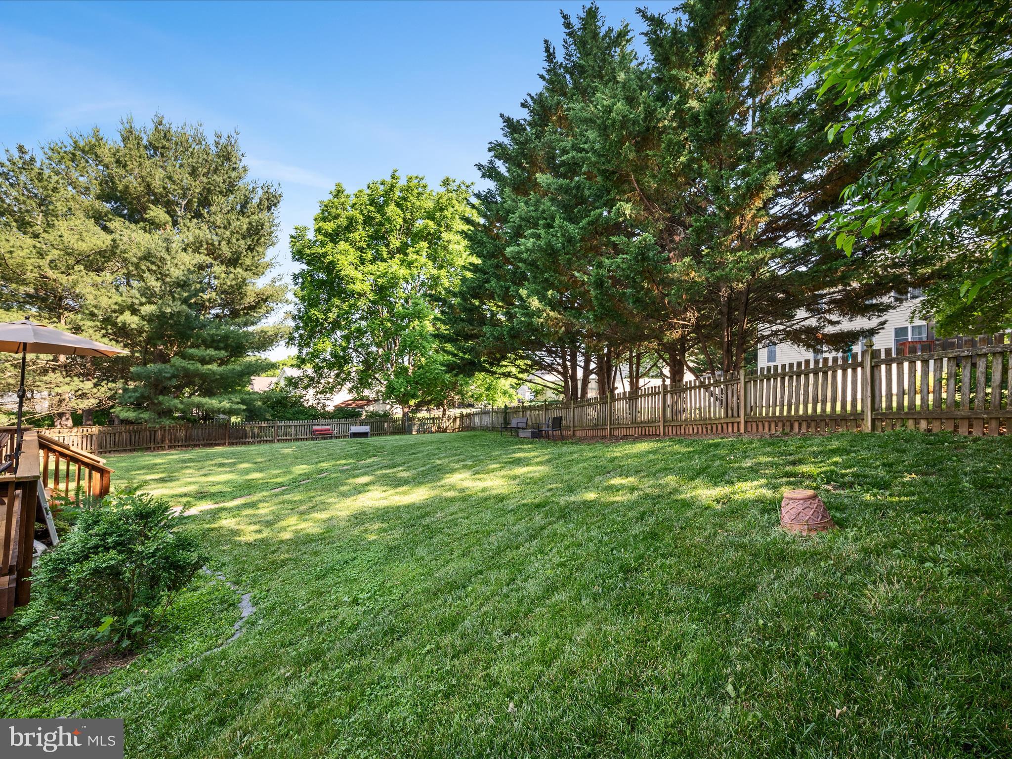 LOCUST HILL - Residential