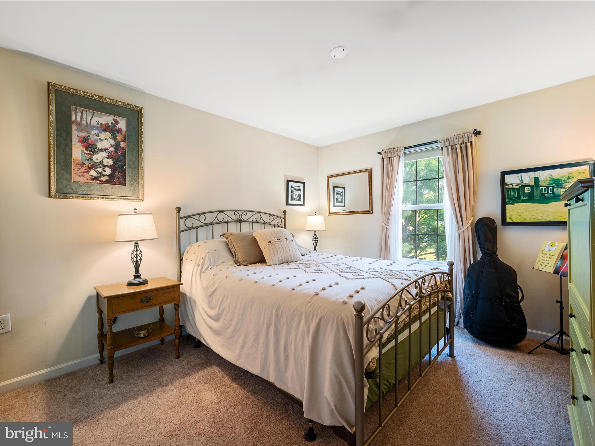 LOCUST HILL - Residential