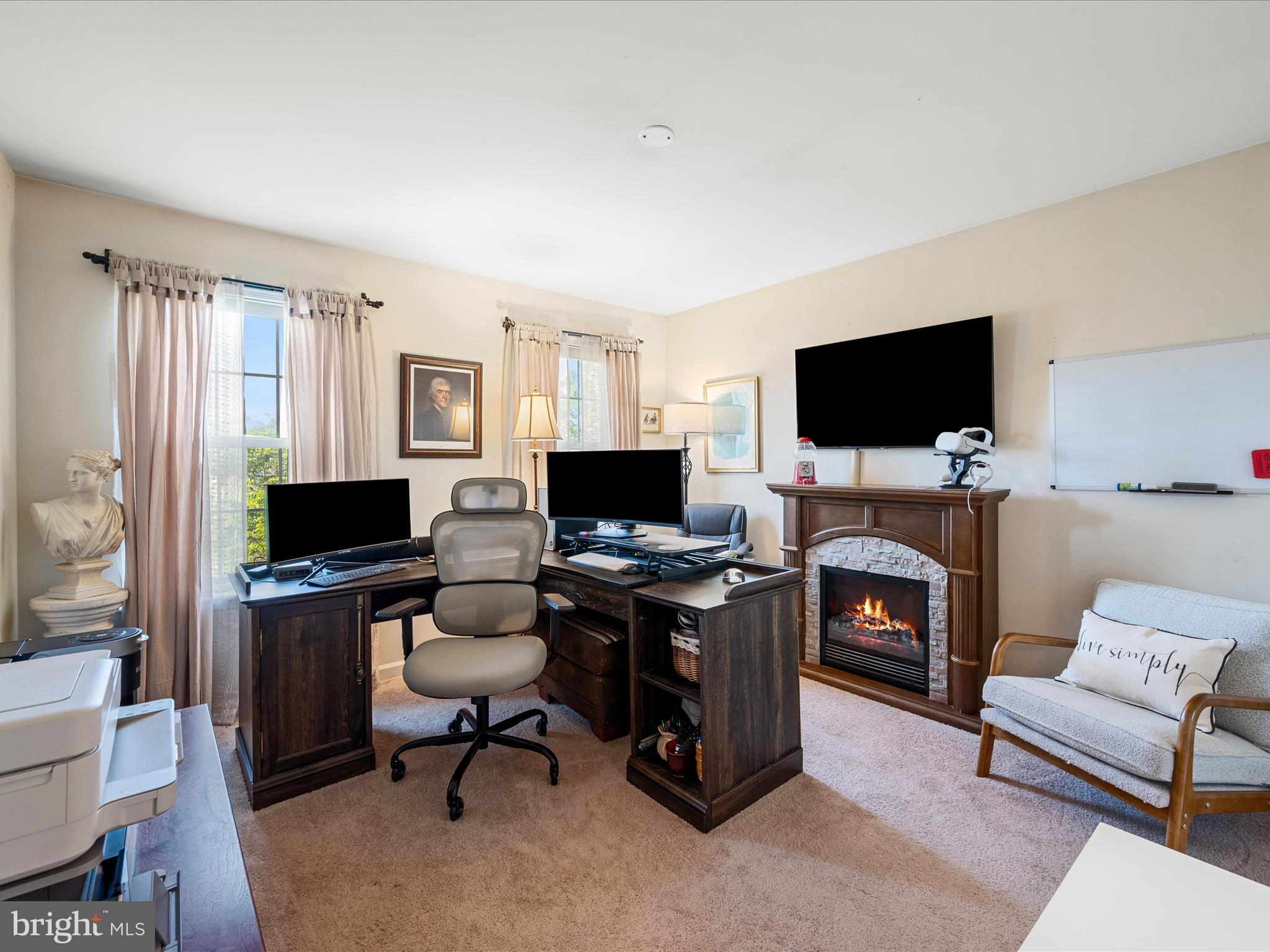 LOCUST HILL - Residential