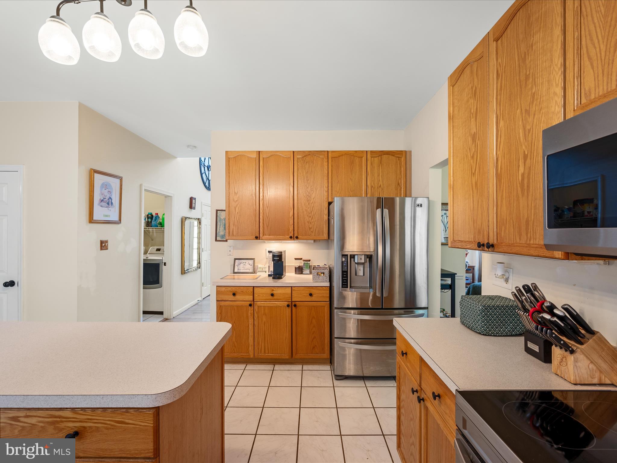 LOCUST HILL - Residential