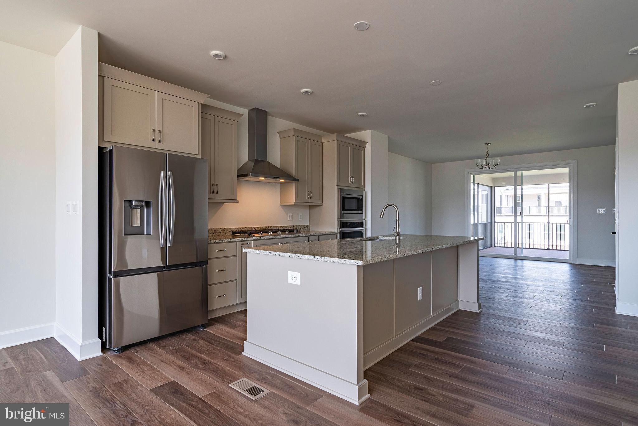 42976 TRUMAN TERRACE