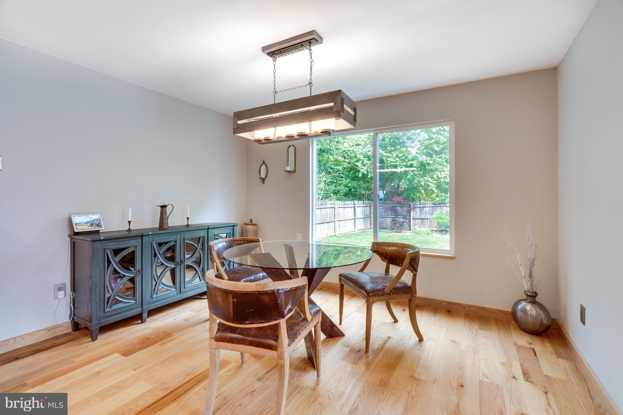 FOX MILL ESTATES - Residential