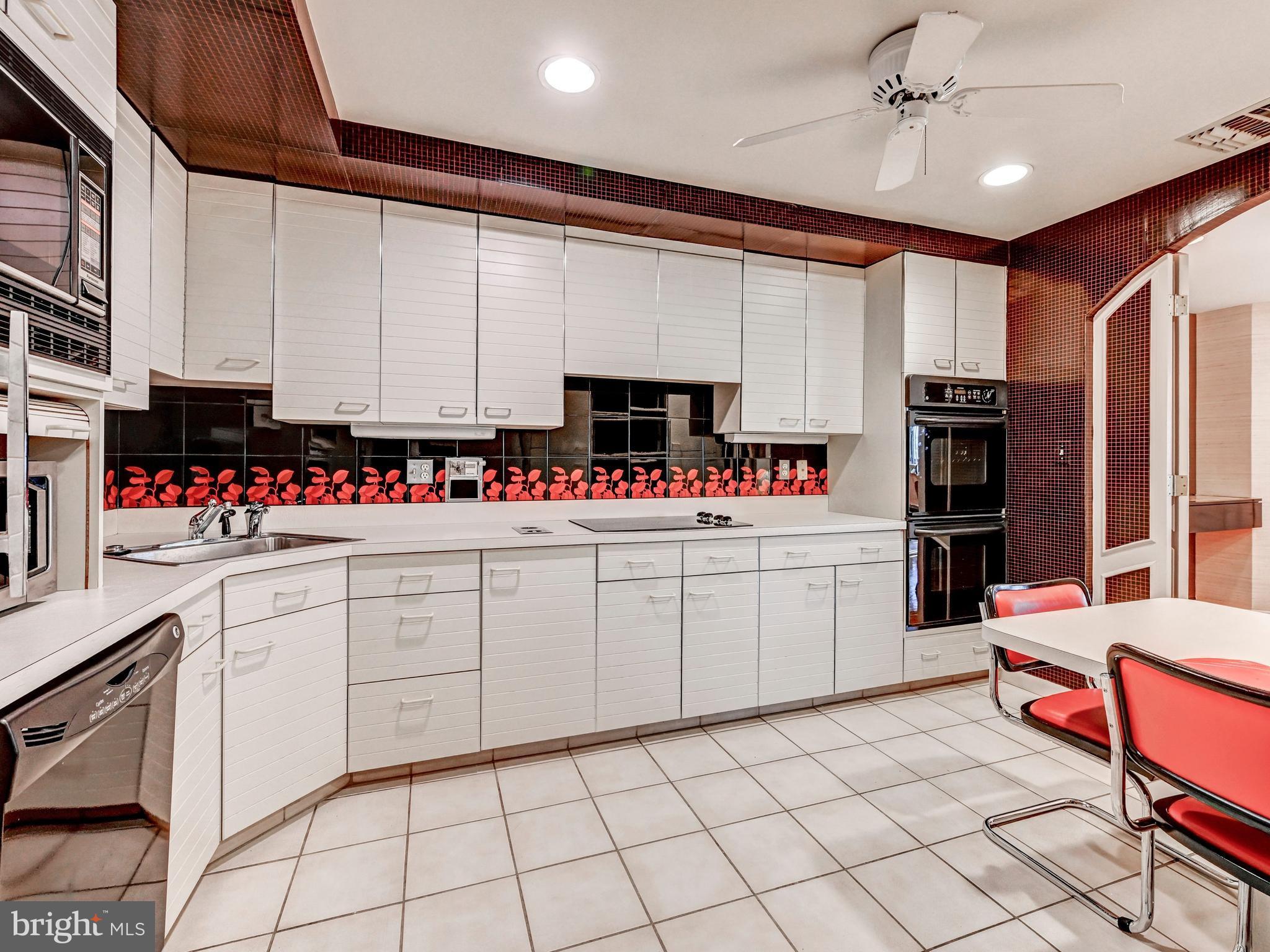 ANNEN WOODS - Residential
