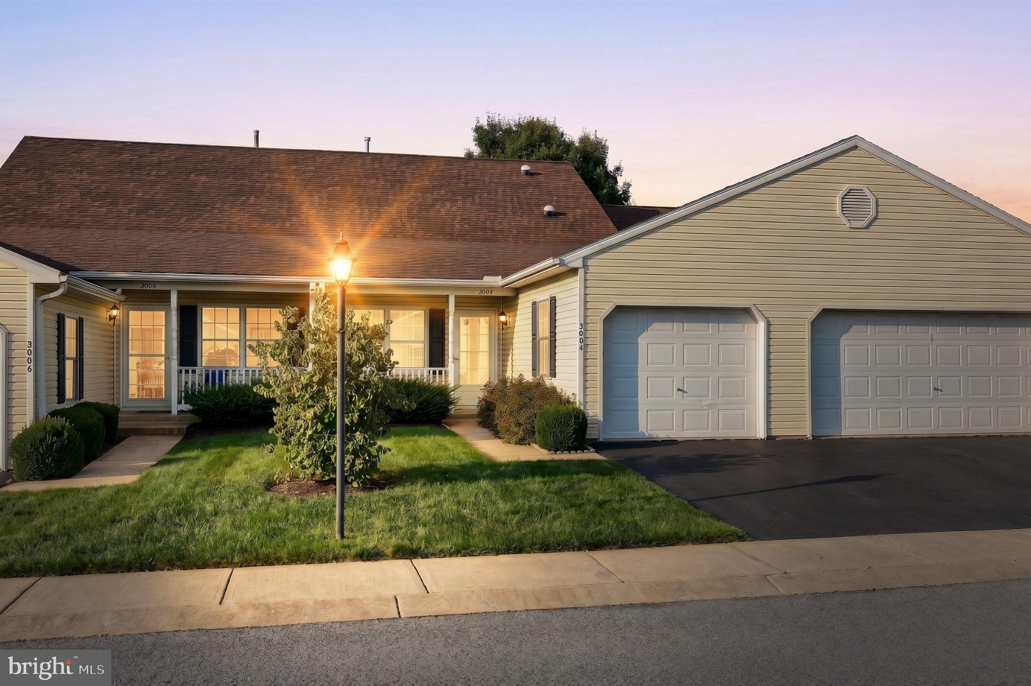 3004 VILLAGE CIRCLE W 3004