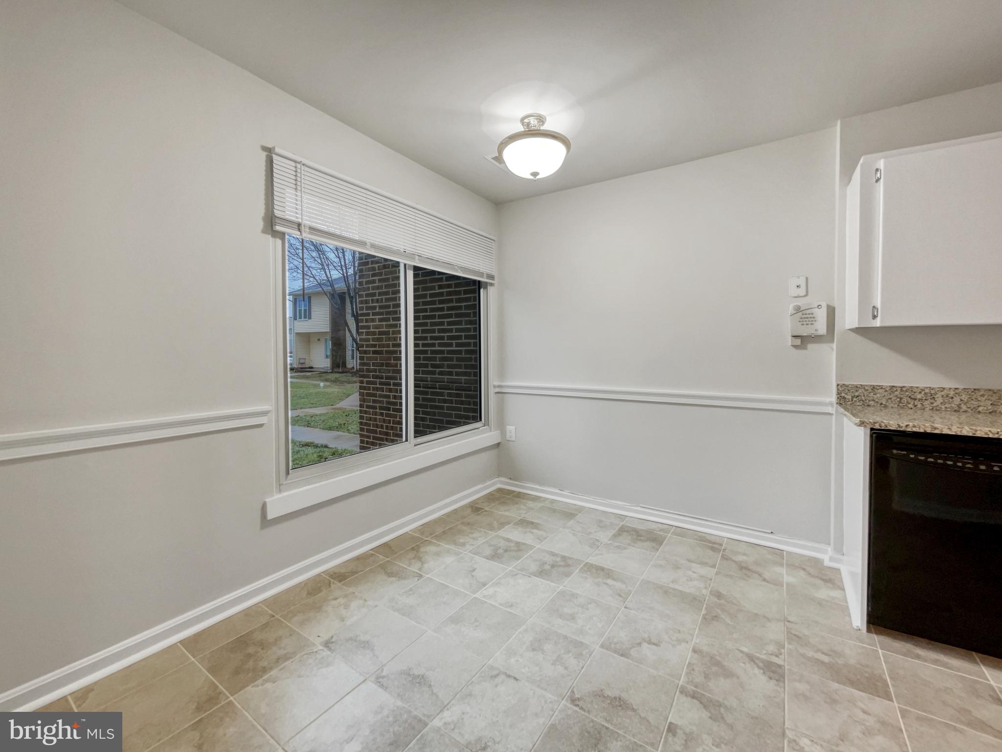 COVERSTONE SQUARE - Residential