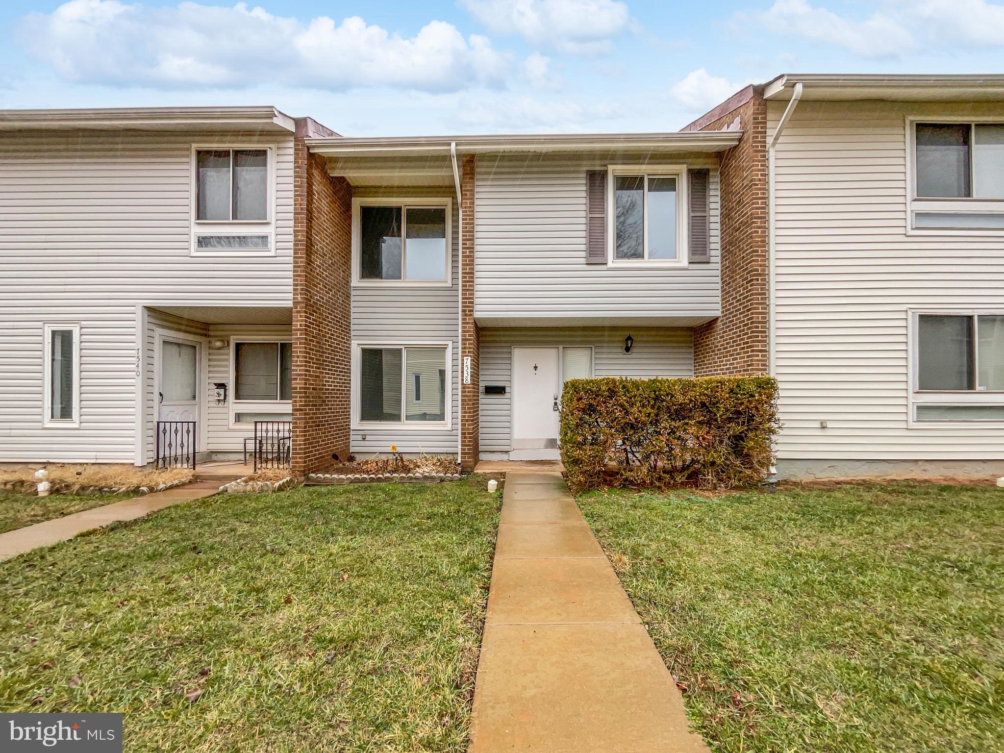 COVERSTONE SQUARE - Residential