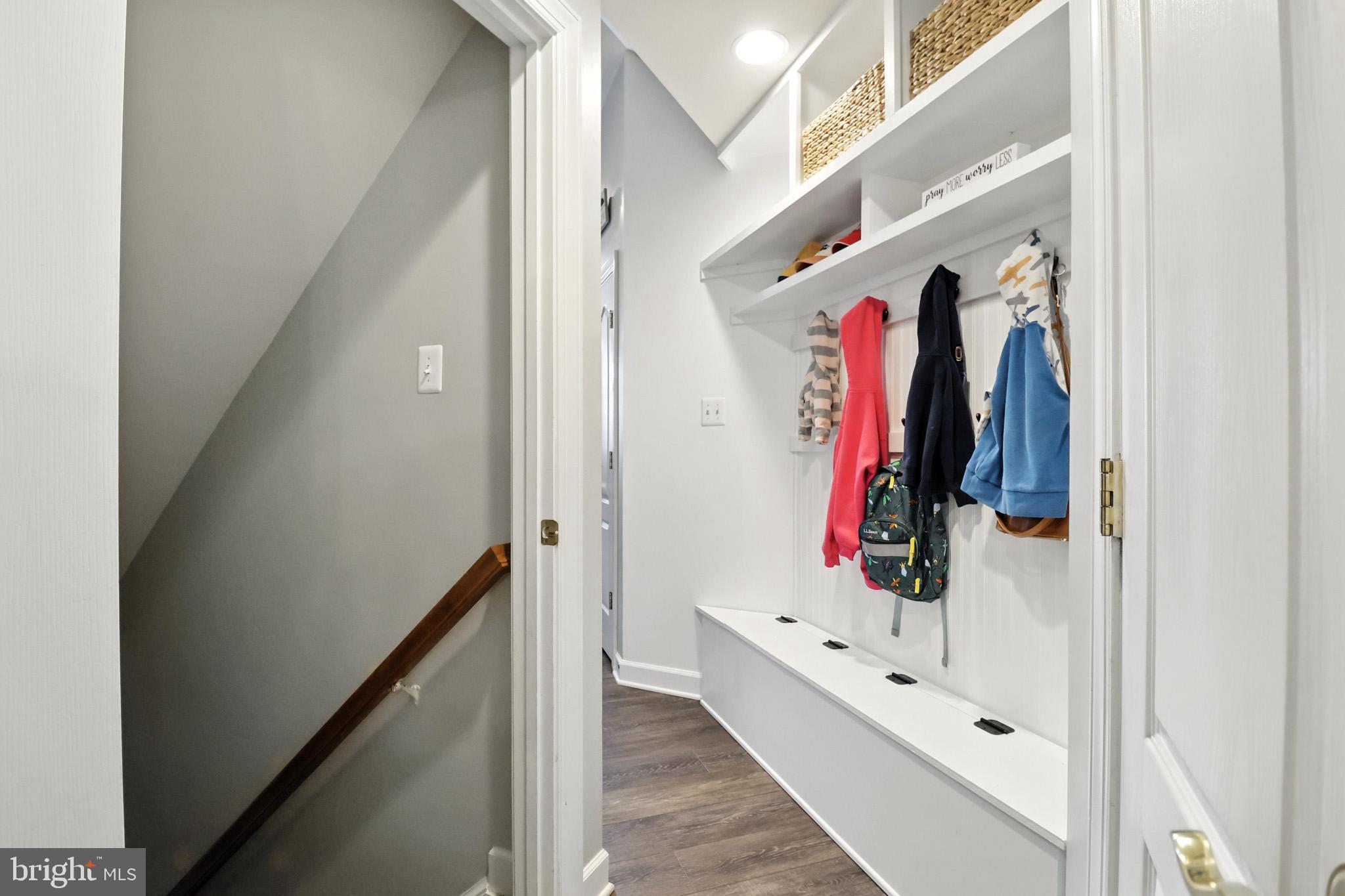 LANSDOWNE ON THE POTOMAC - Residential