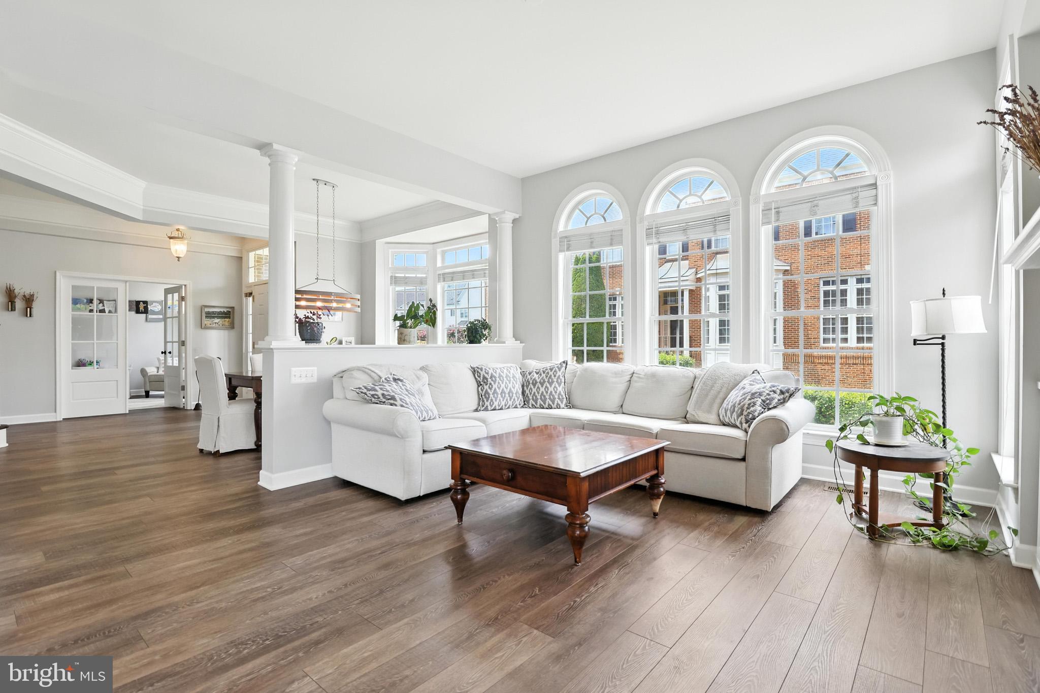 LANSDOWNE ON THE POTOMAC - Residential