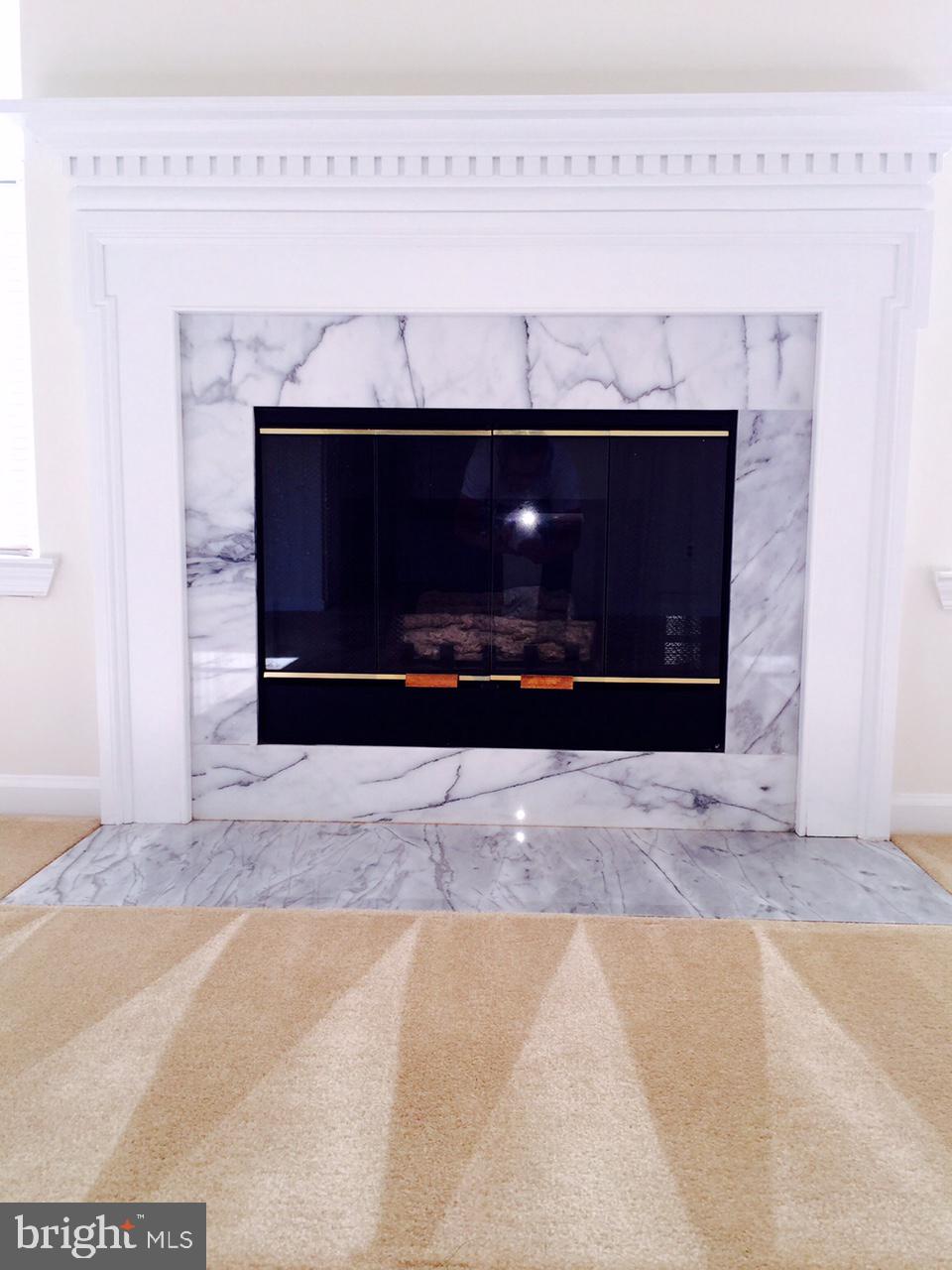 OAK PARK - Residential Lease