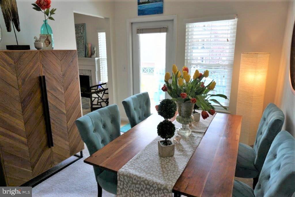 OAK PARK - Residential Lease