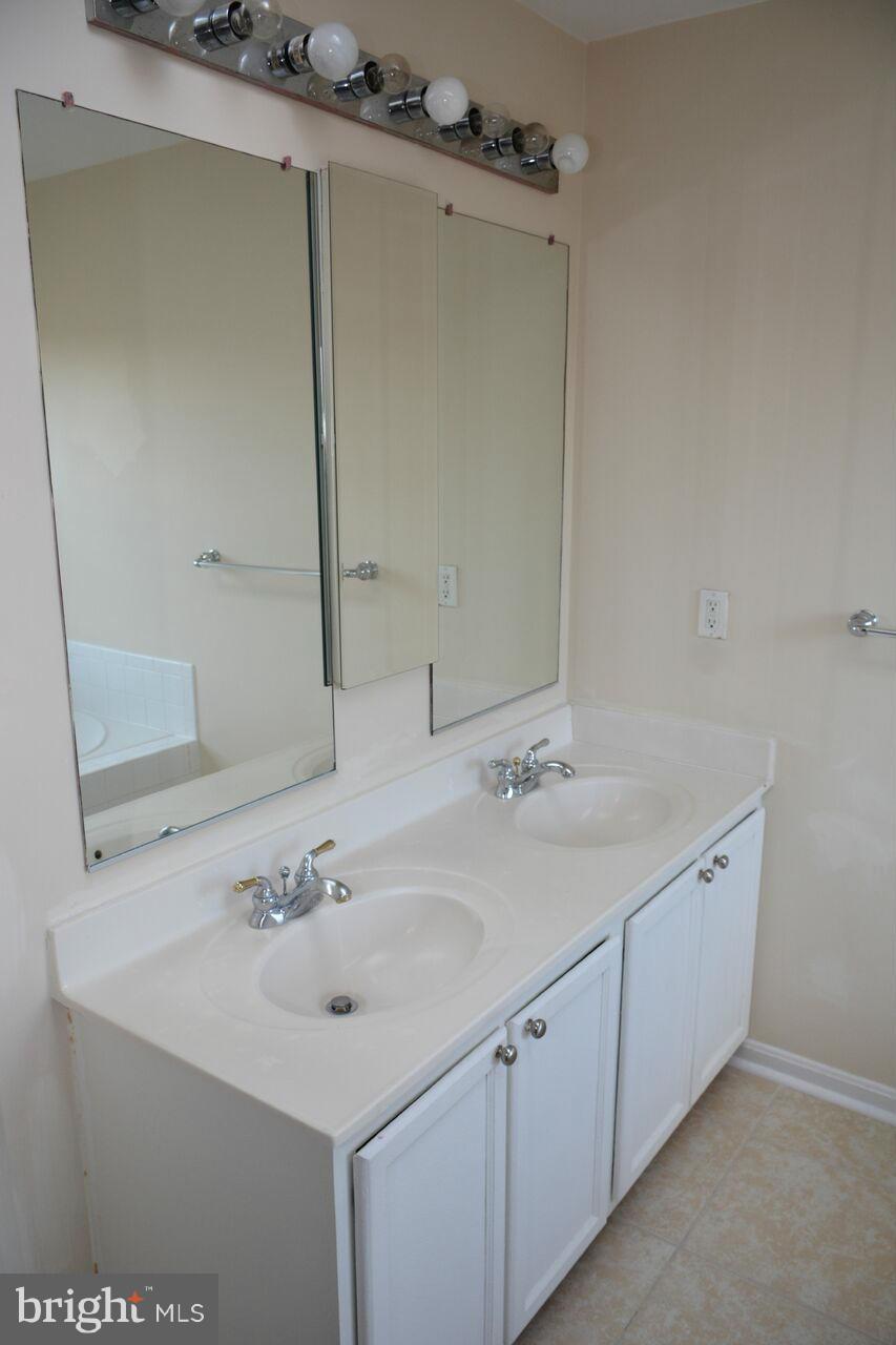 WALNEY VILLAGE - Residential Lease