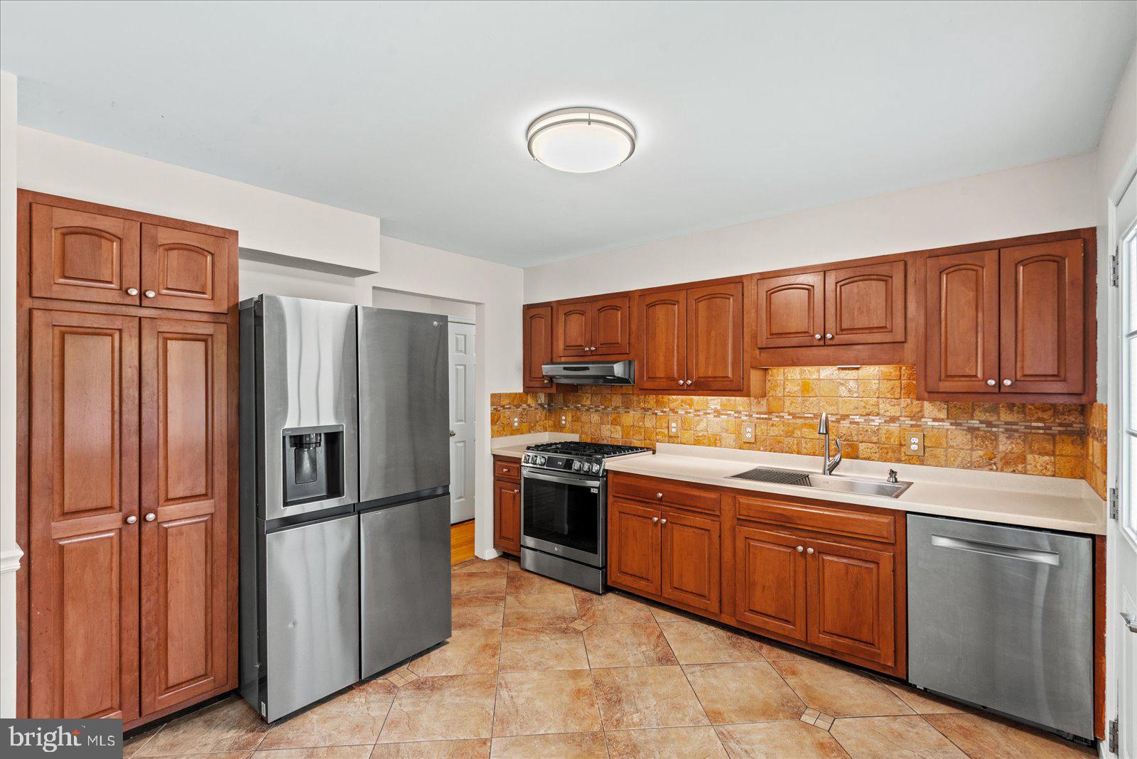 BRAEHEAD WOODS - Residential