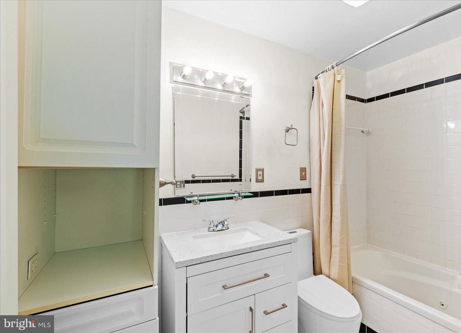 BRAEHEAD WOODS - Residential