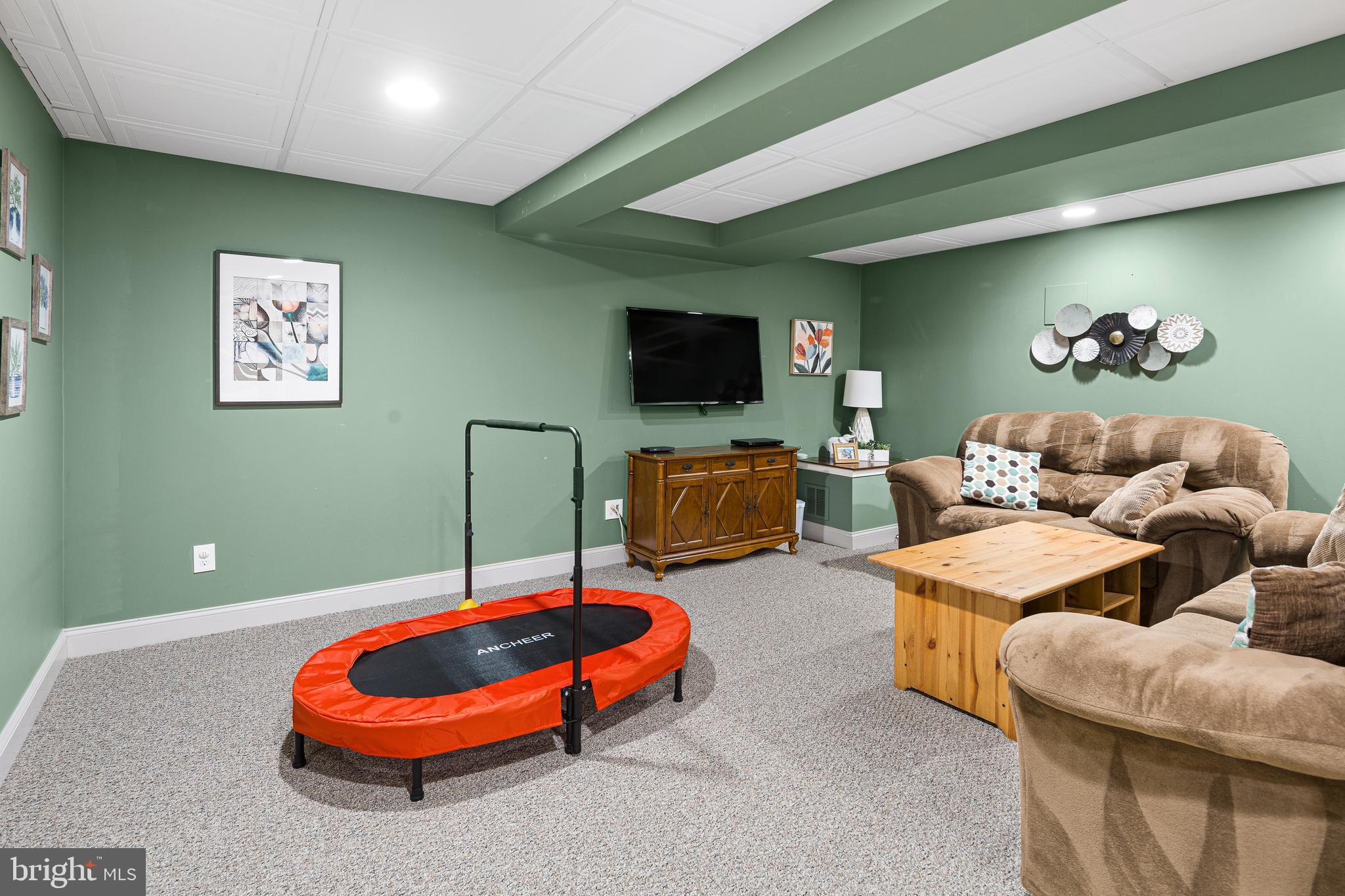 HILLCREST GLEN - Residential