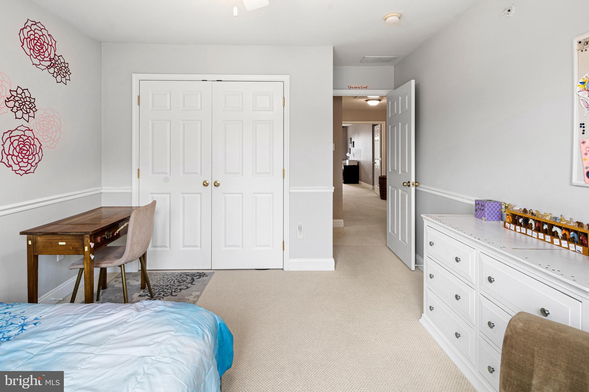 HILLCREST GLEN - Residential