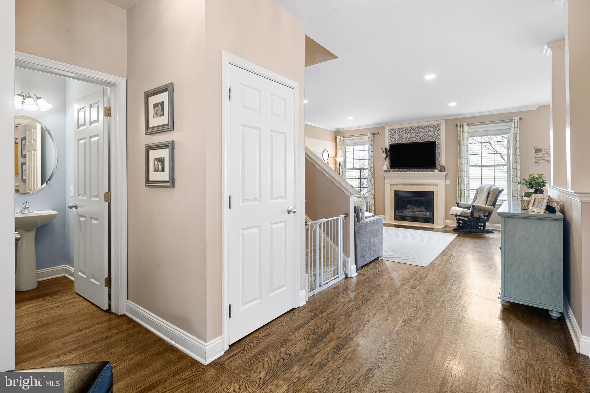 HILLCREST GLEN - Residential