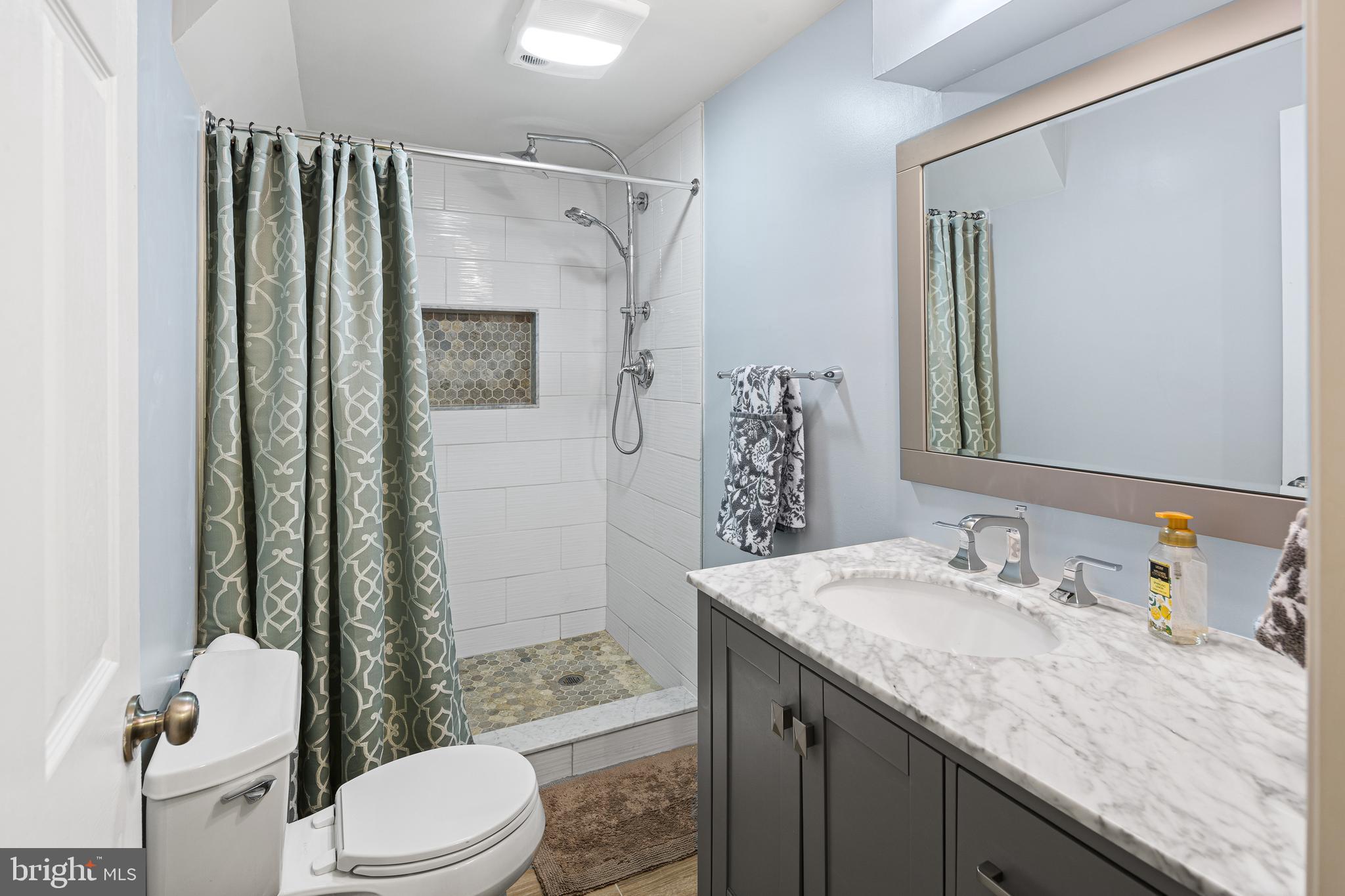 HILLCREST GLEN - Residential