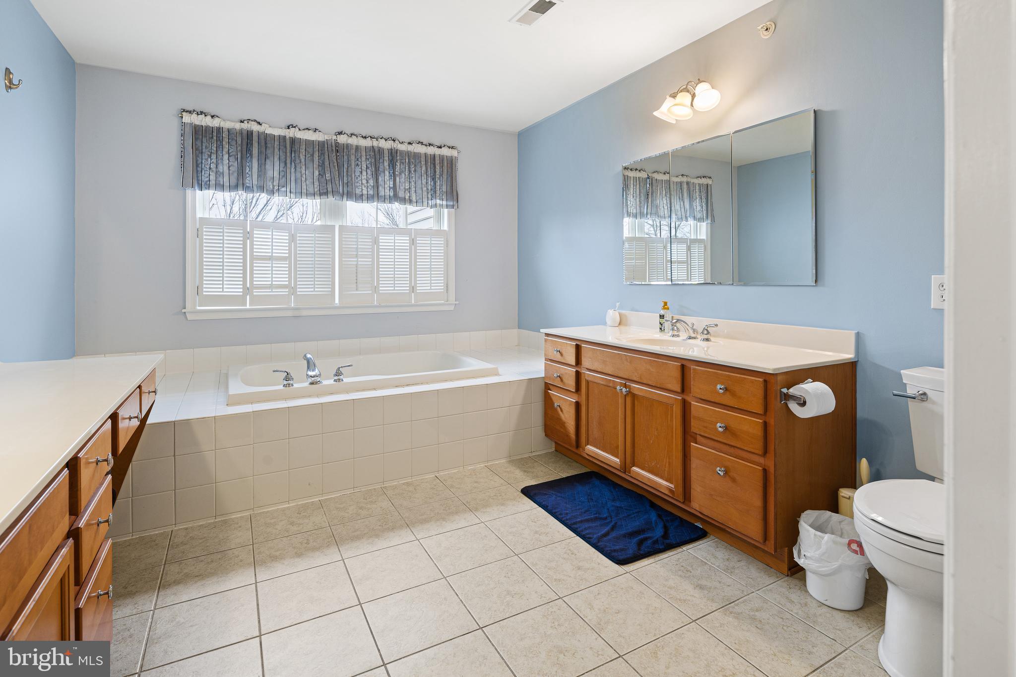 HILLCREST GLEN - Residential