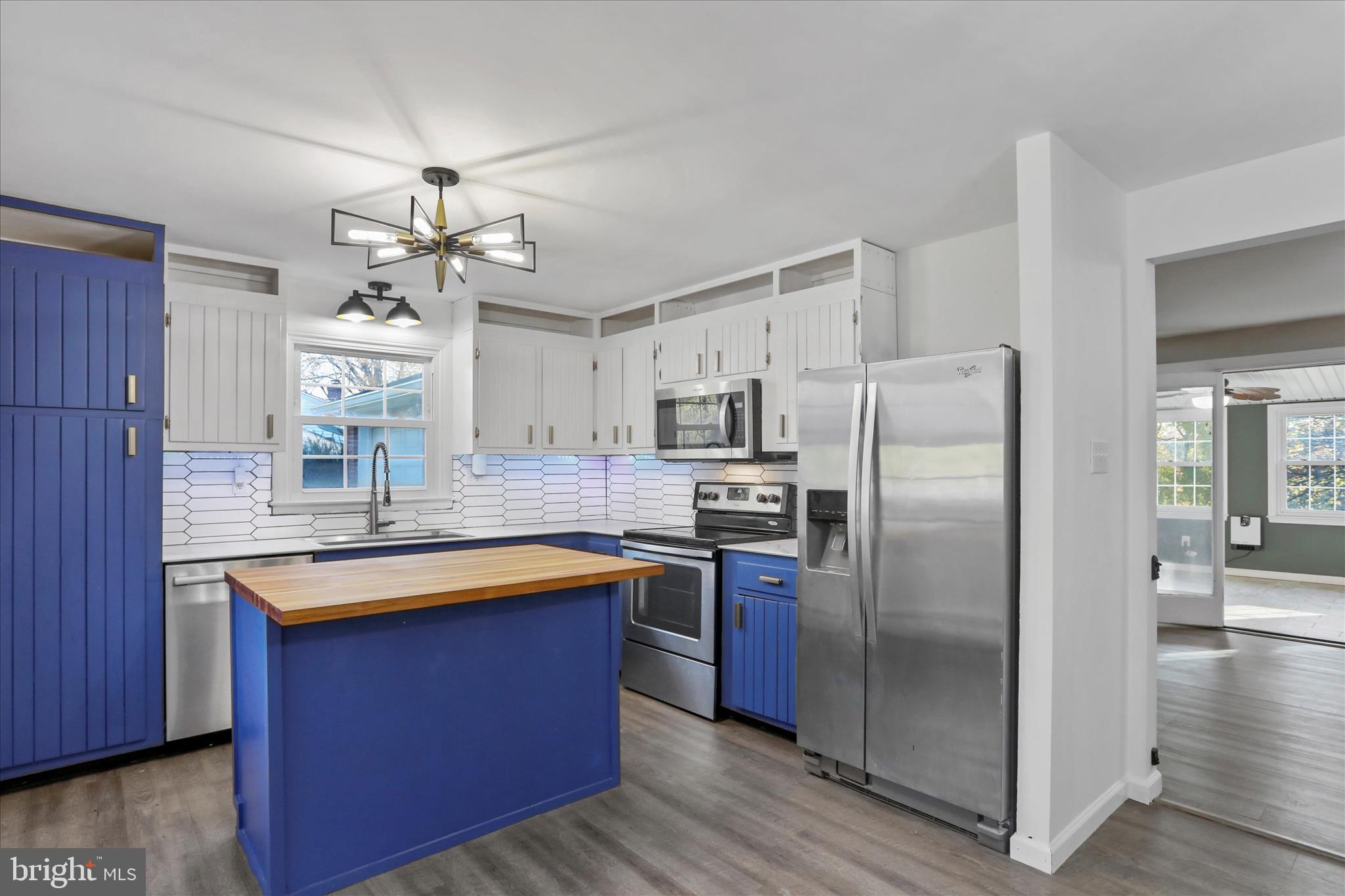 EASTVIEW - Residential