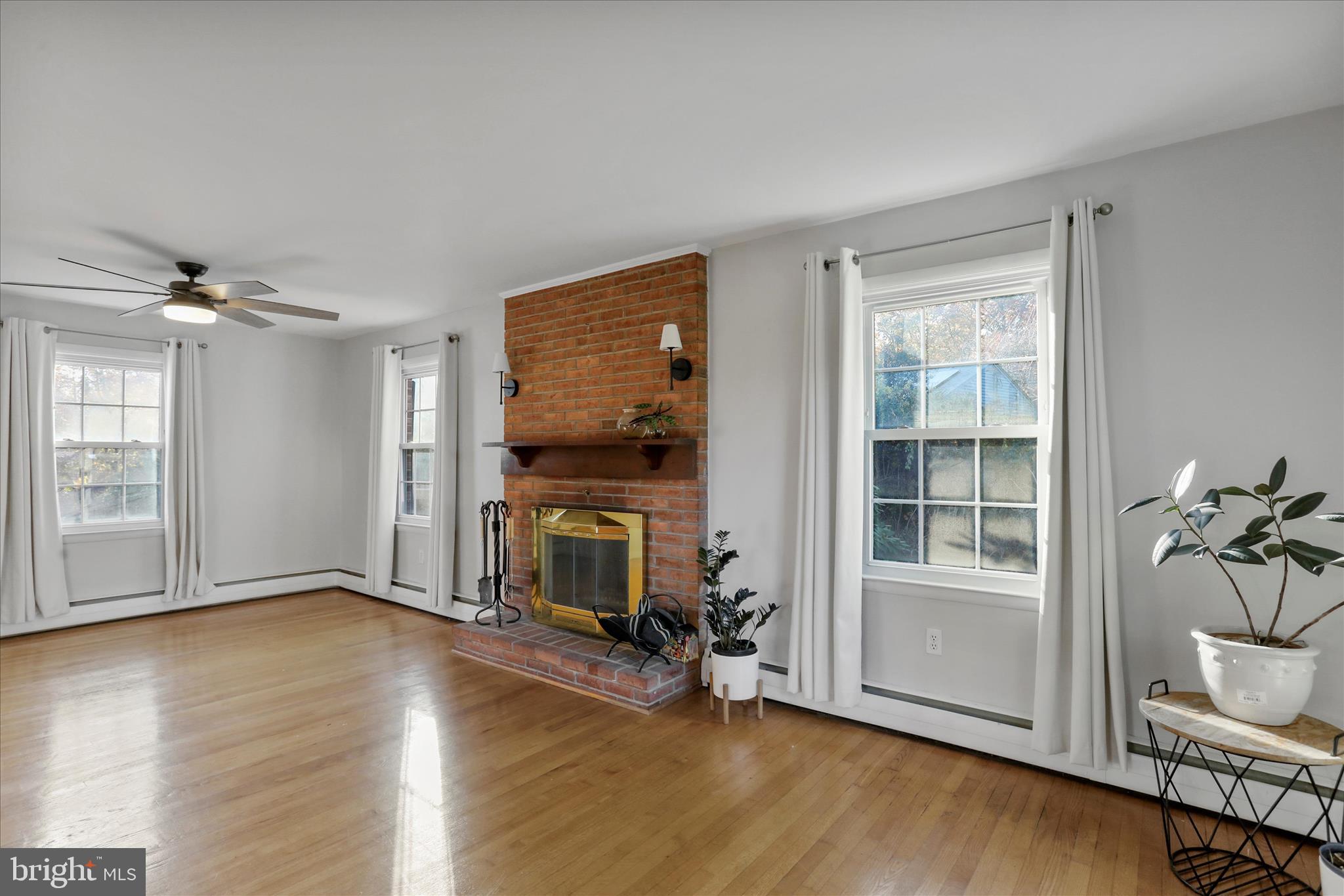 EASTVIEW - Residential