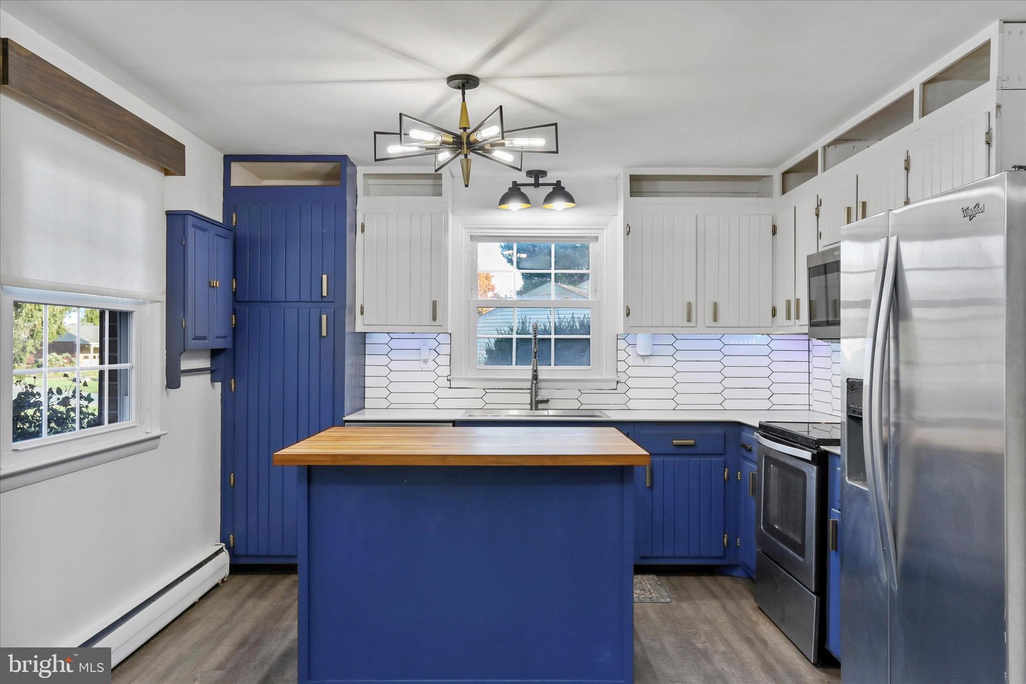 EASTVIEW - Residential