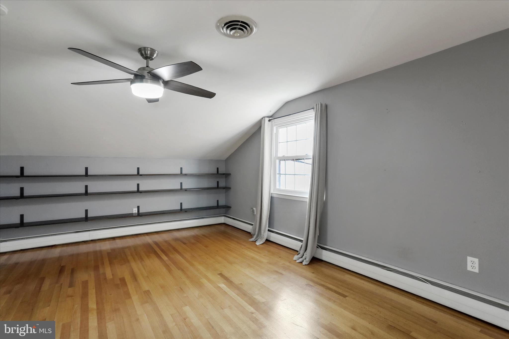 EASTVIEW - Residential