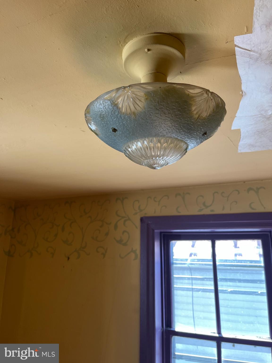 SHARPSBURG - Residential