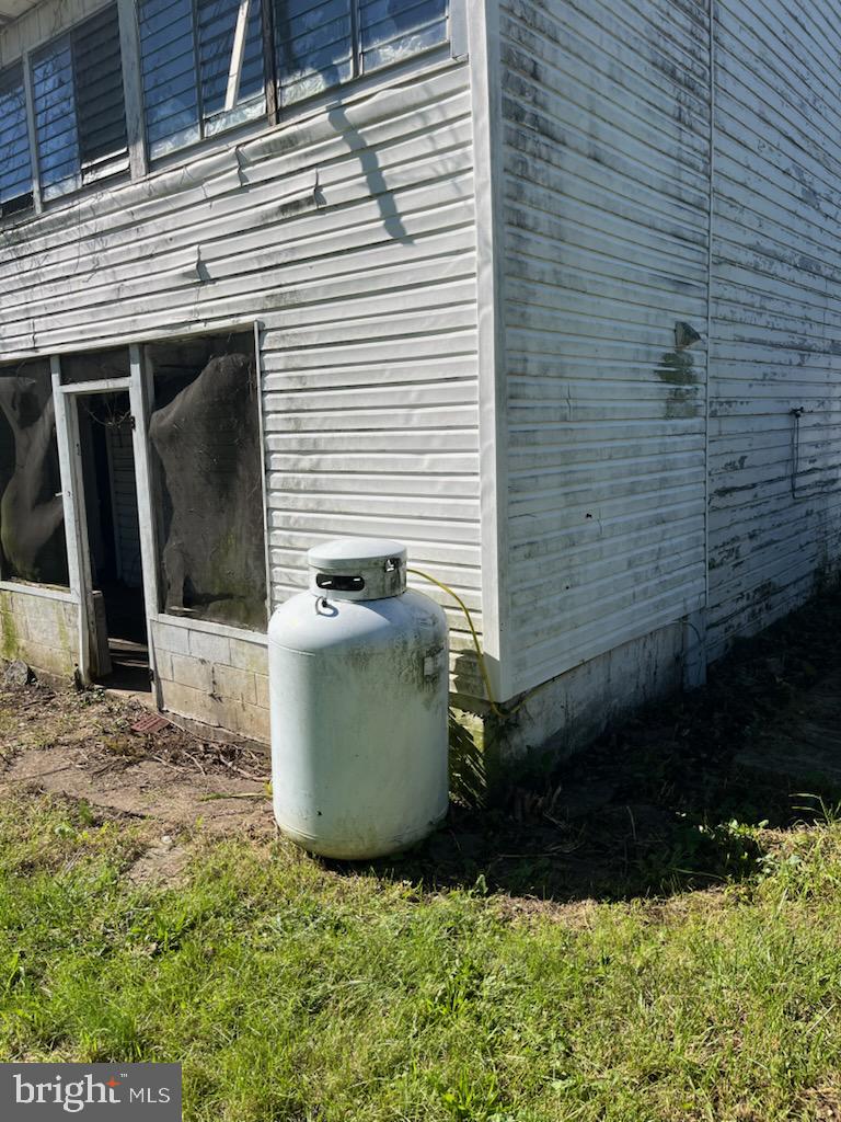 SHARPSBURG - Residential