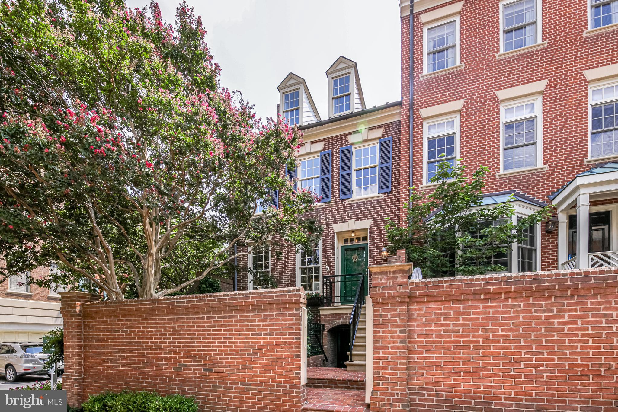 HARBORSIDE - Residential