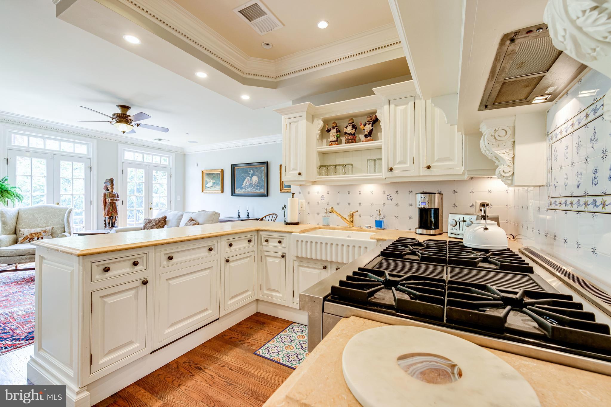 HARBORSIDE - Residential