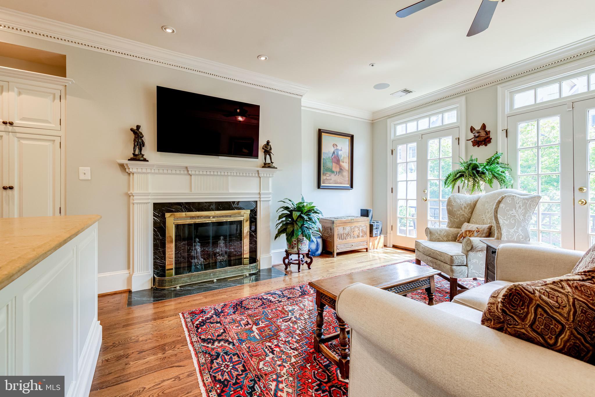 HARBORSIDE - Residential