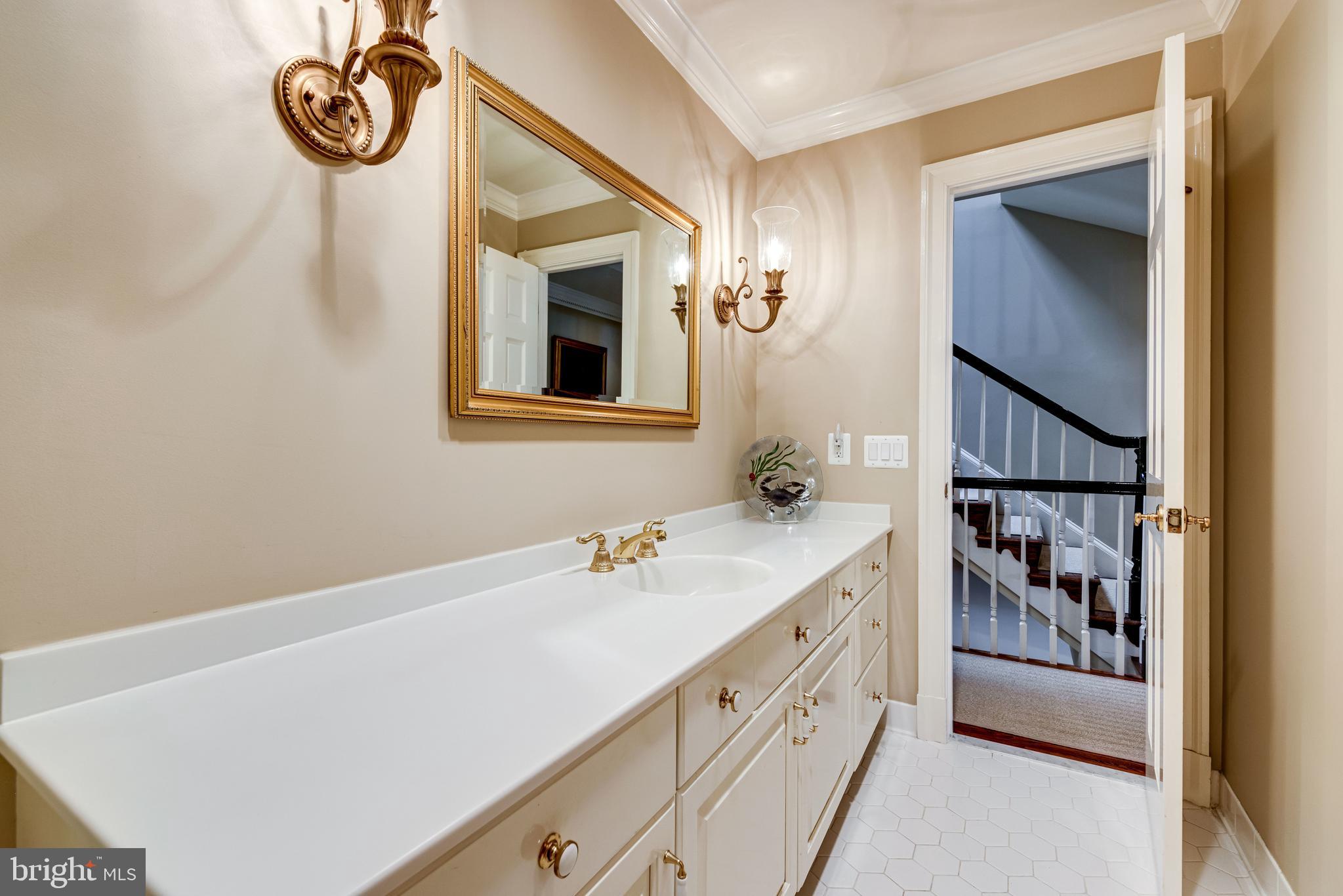 HARBORSIDE - Residential