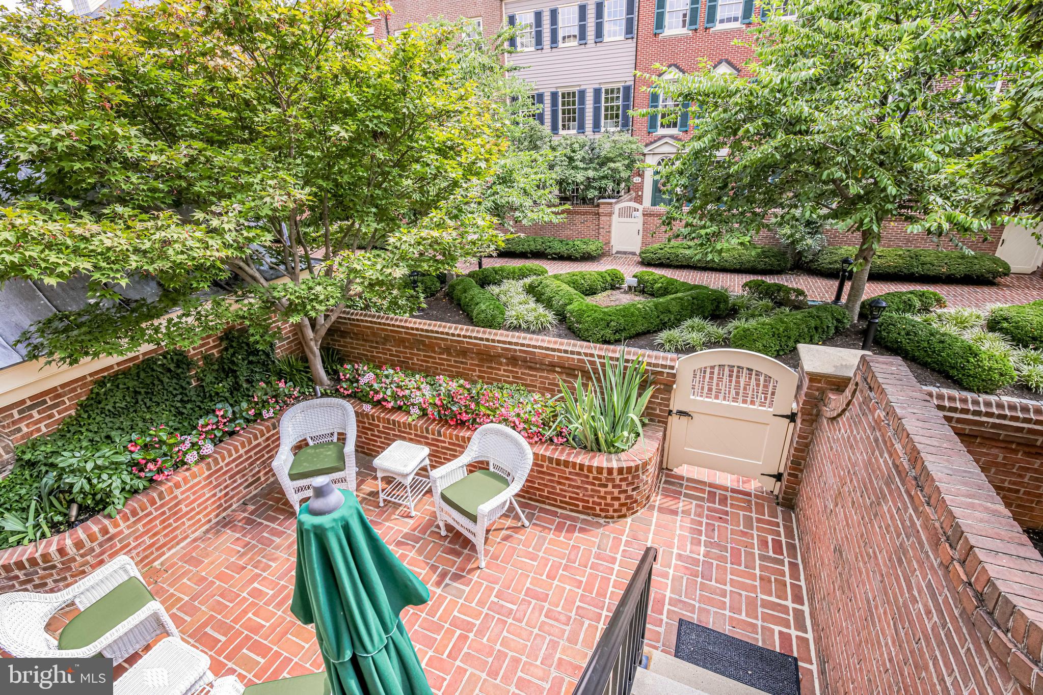 HARBORSIDE - Residential