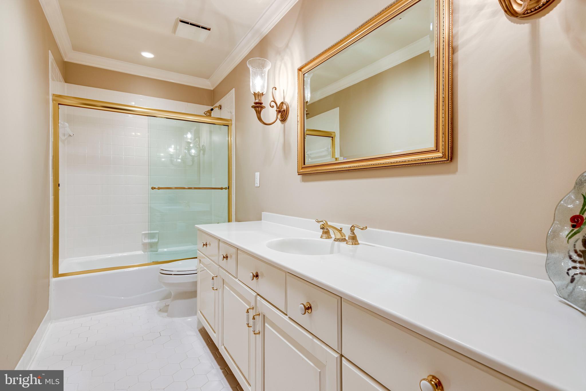 HARBORSIDE - Residential