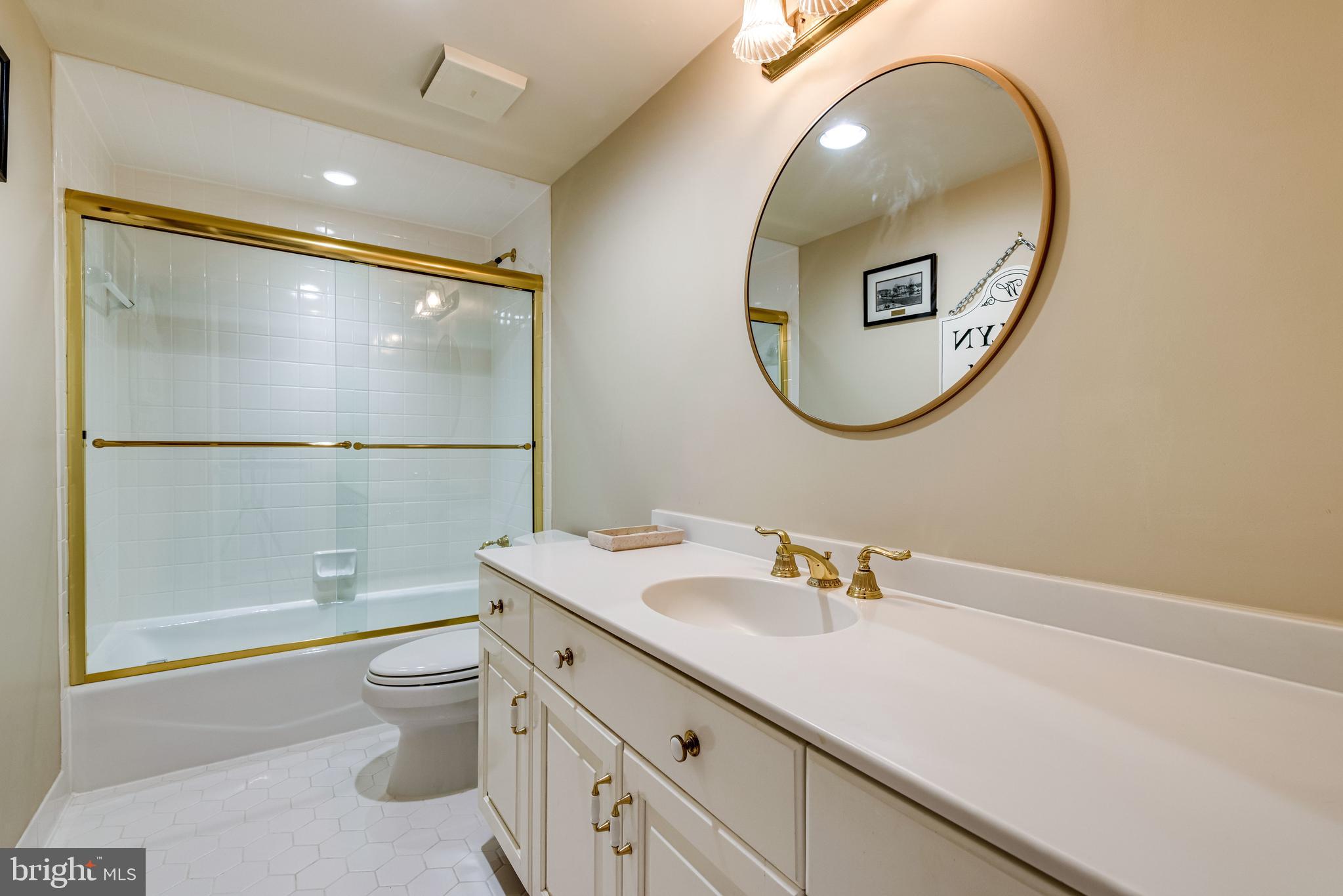 HARBORSIDE - Residential