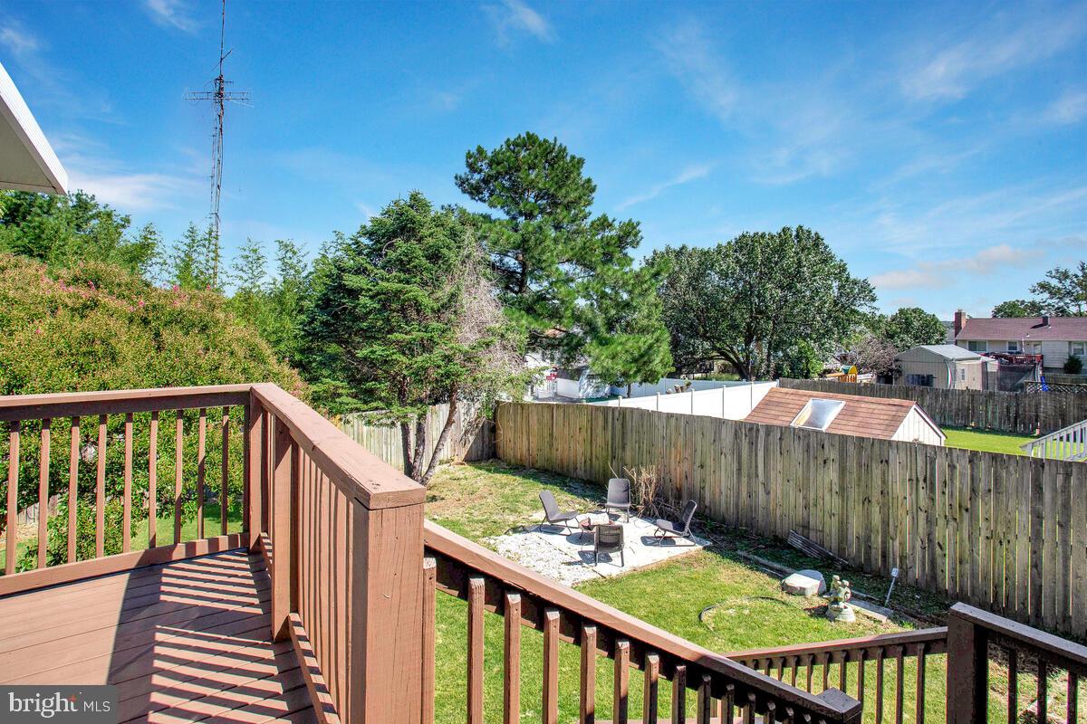 SANDALWOOD - Residential