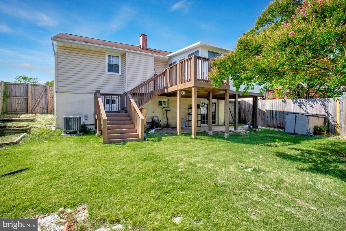 SANDALWOOD - Residential