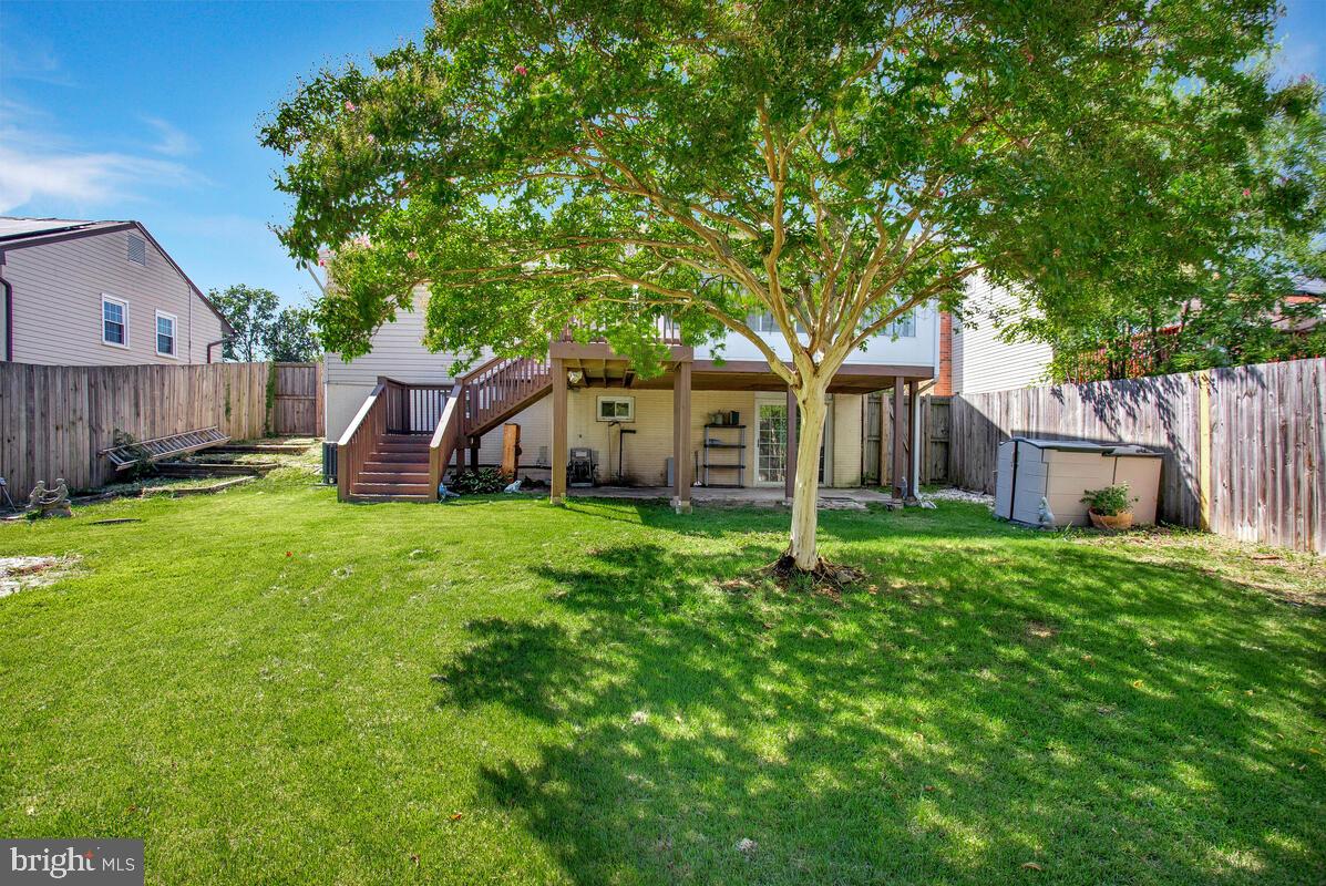 SANDALWOOD - Residential