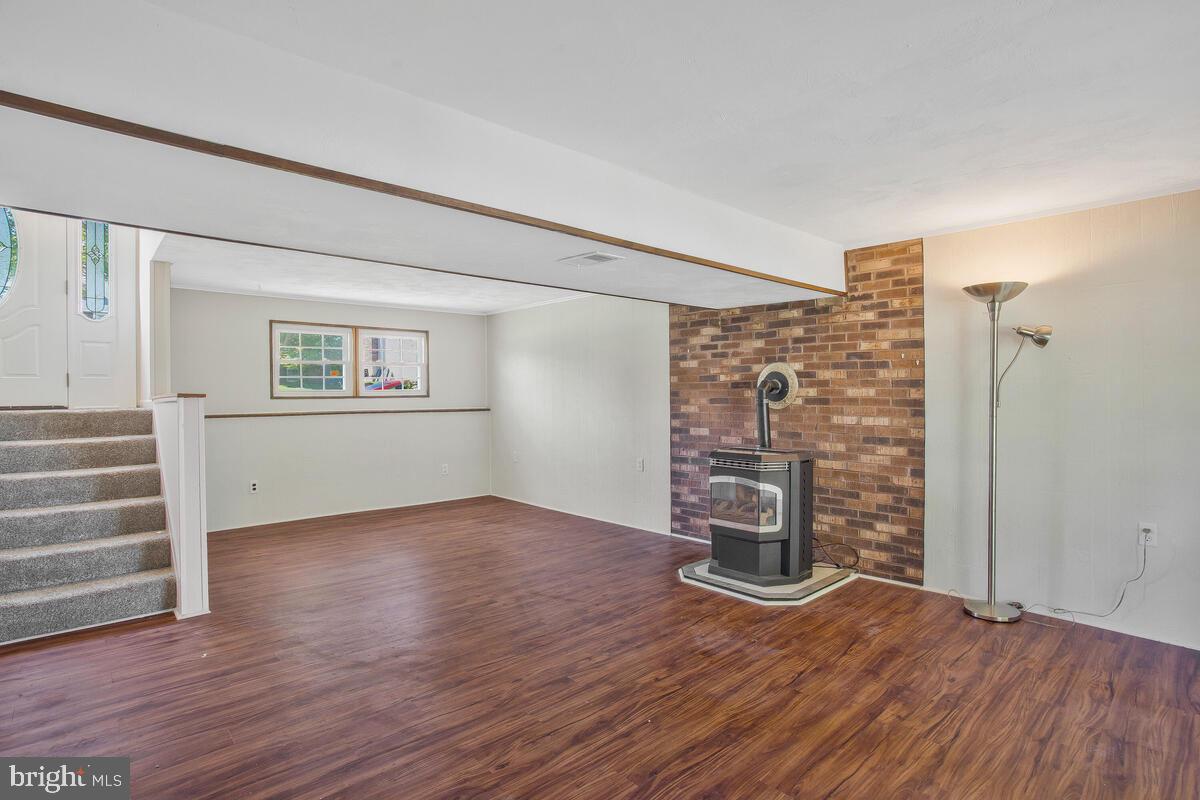 SANDALWOOD - Residential